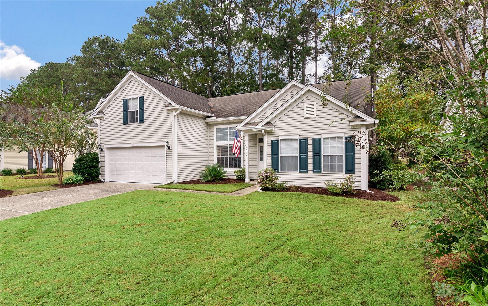 534 Pointe Of Oaks Road