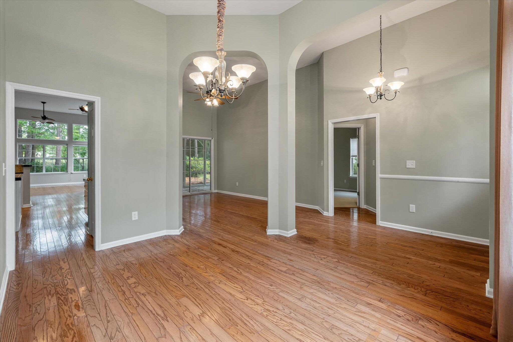 534 Pointe Of Oaks Road