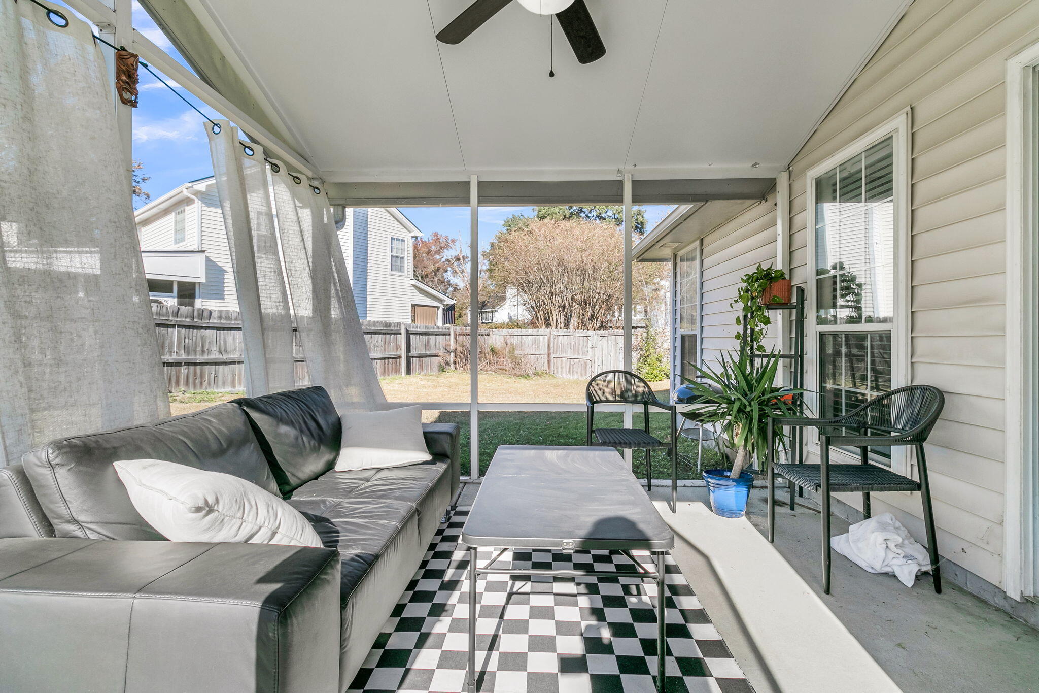 8289 Longridge Road