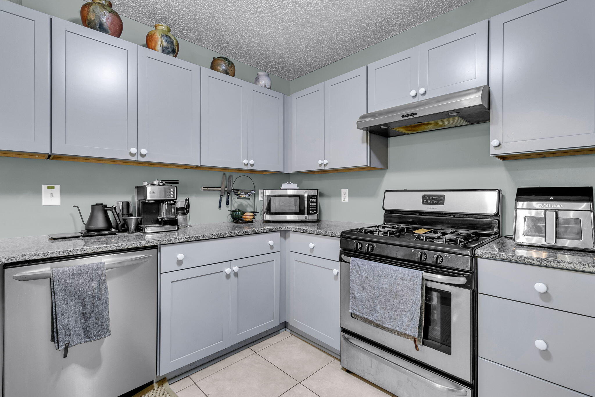 8289 Longridge Road