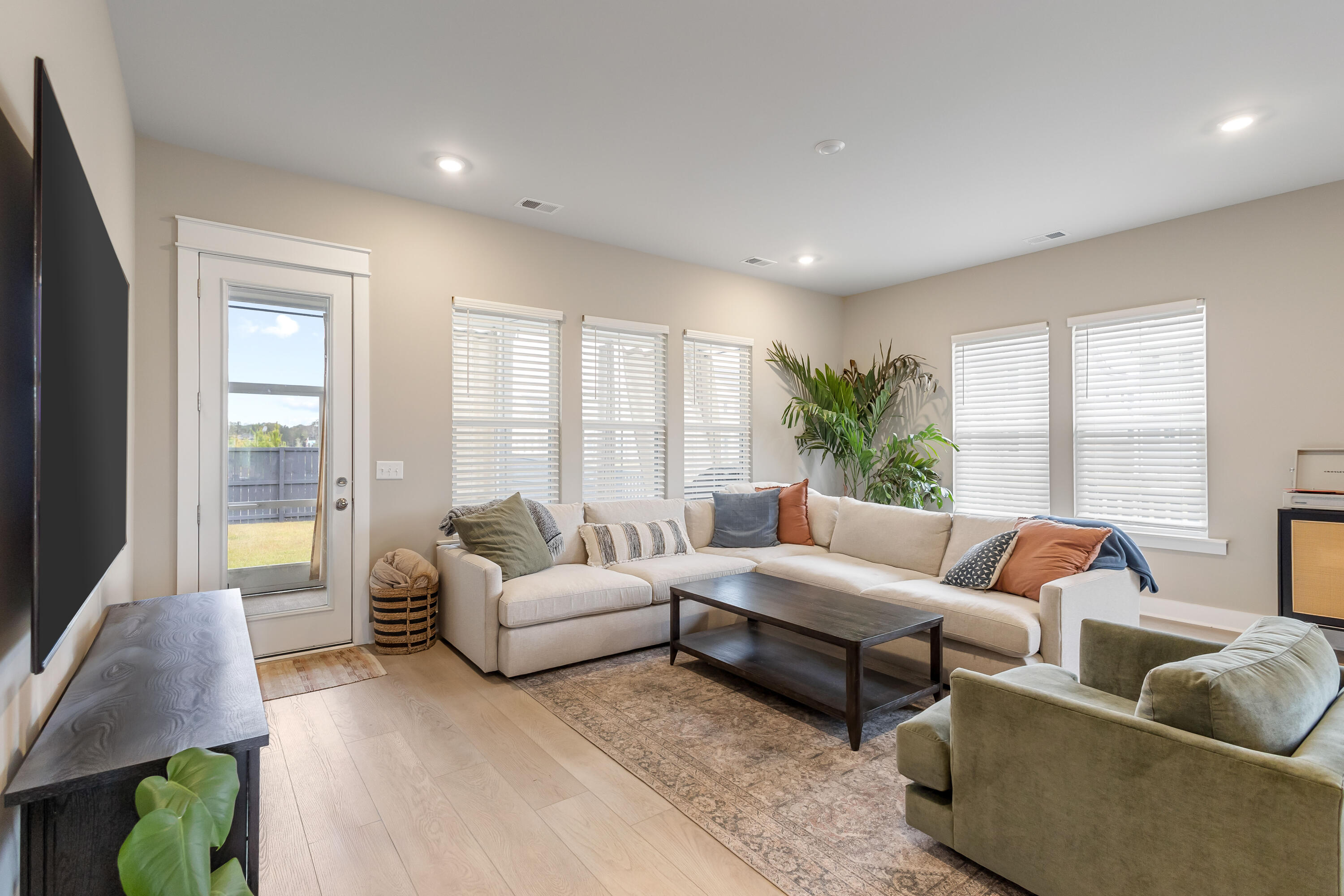 285 Citrus Drive
