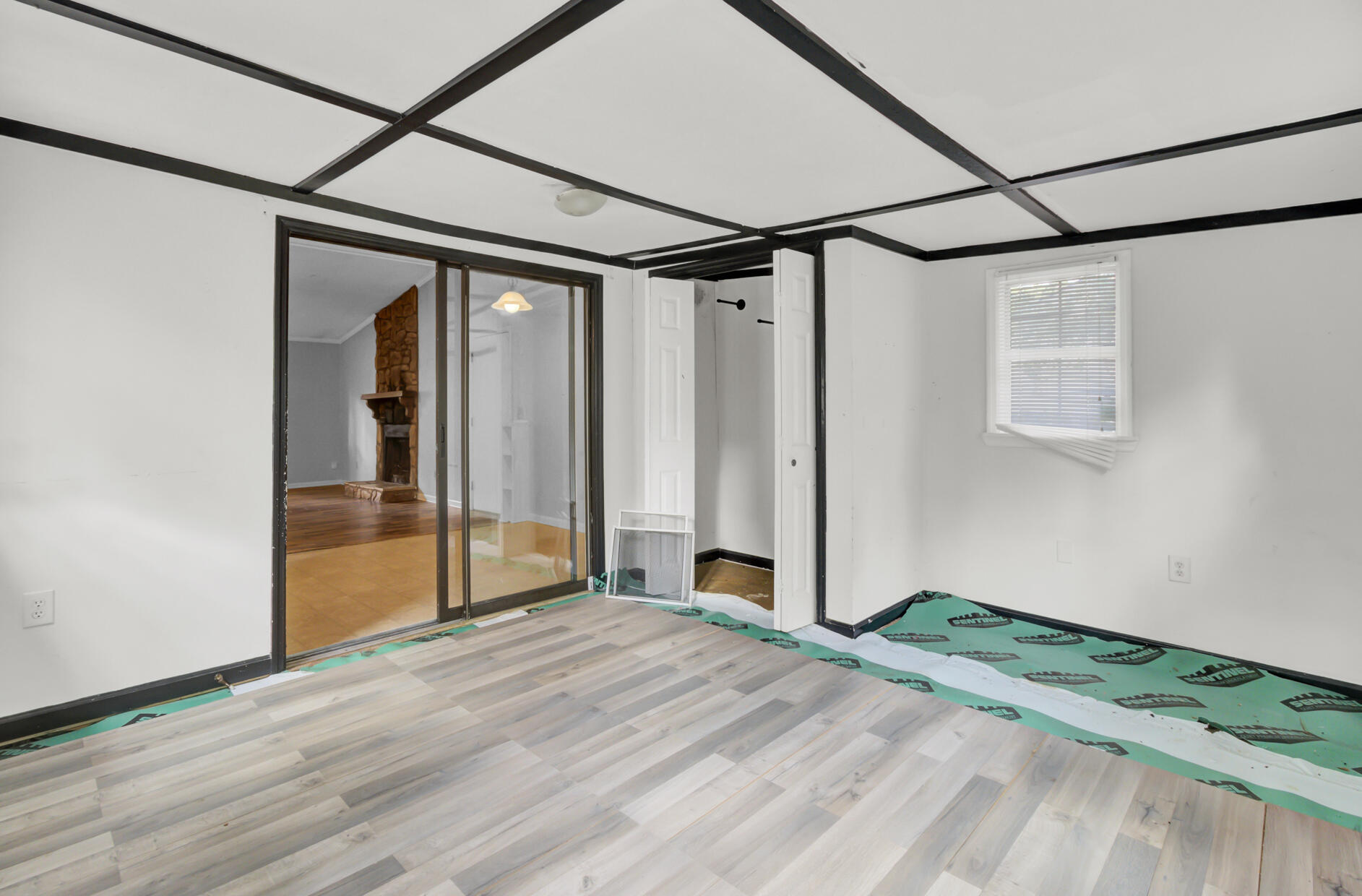 3 Tartan Court