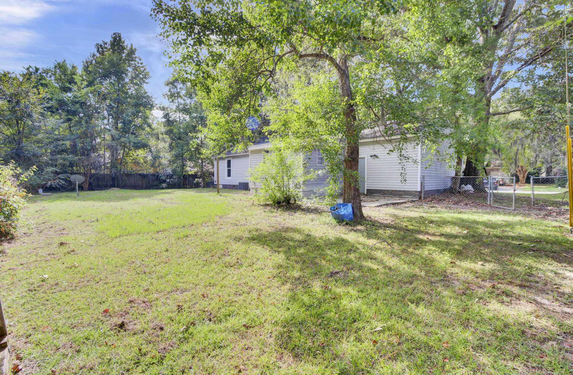 3 Tartan Court