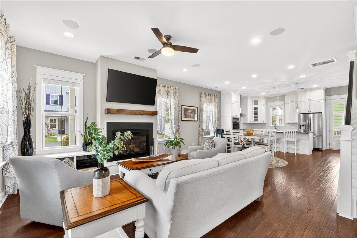 2022 Codorus Lane