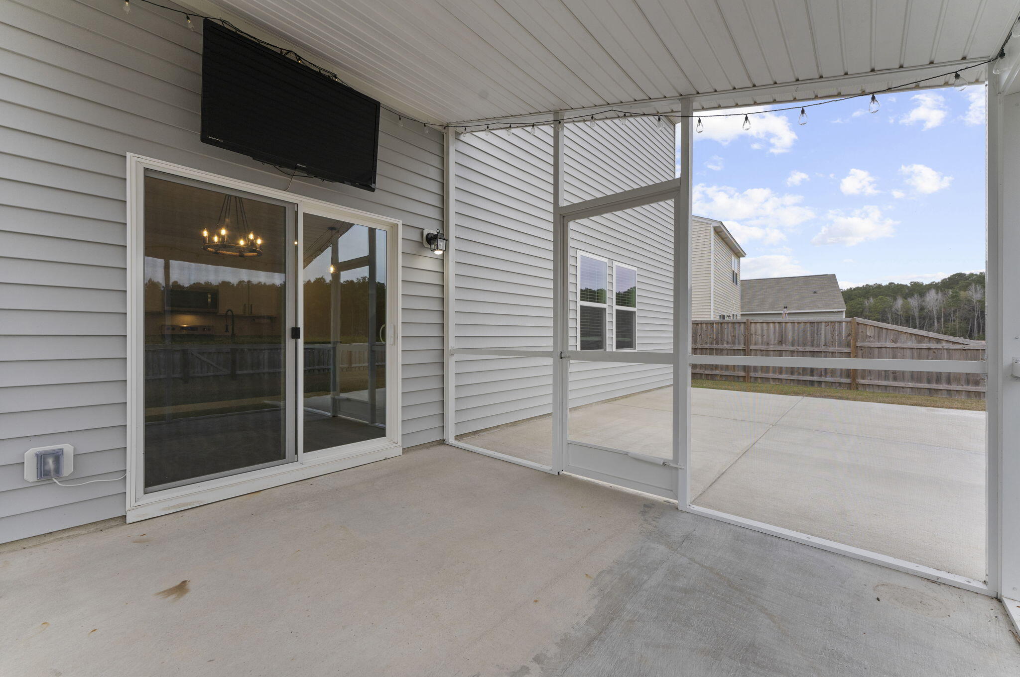 544 Polaris Way