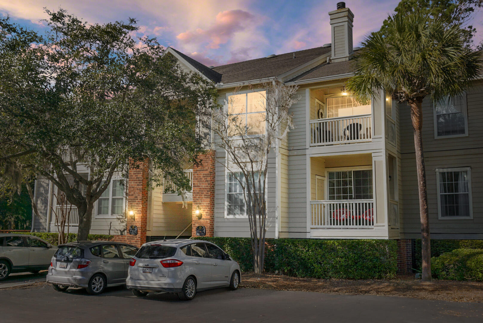 1600 Long Grove Drive # 1223