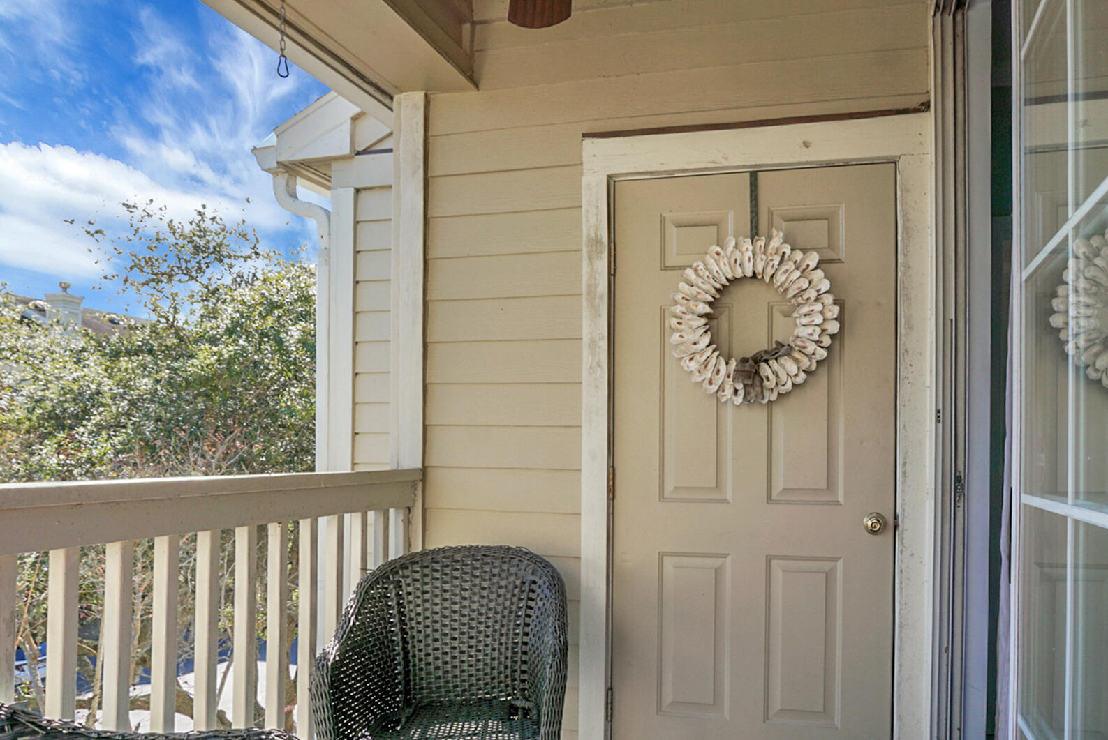 1600 Long Grove Drive # 1223