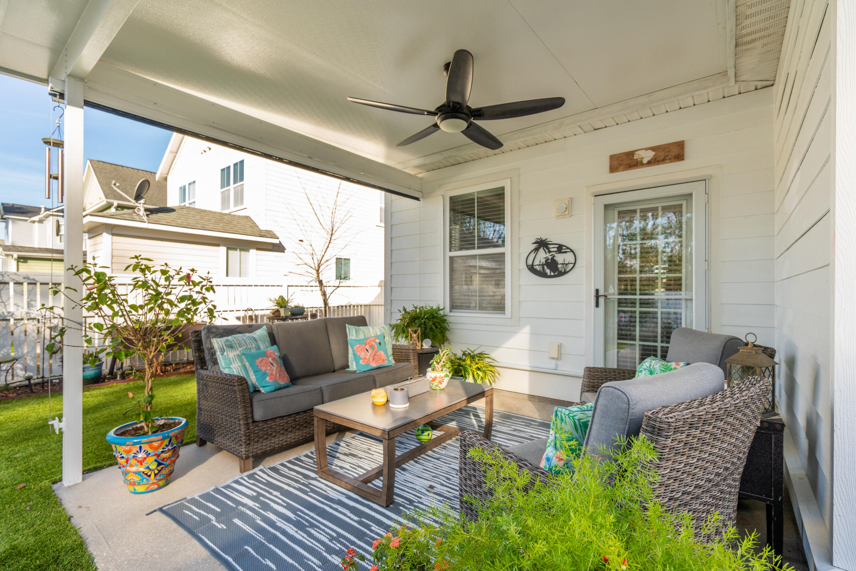 215 Forsythia Avenue