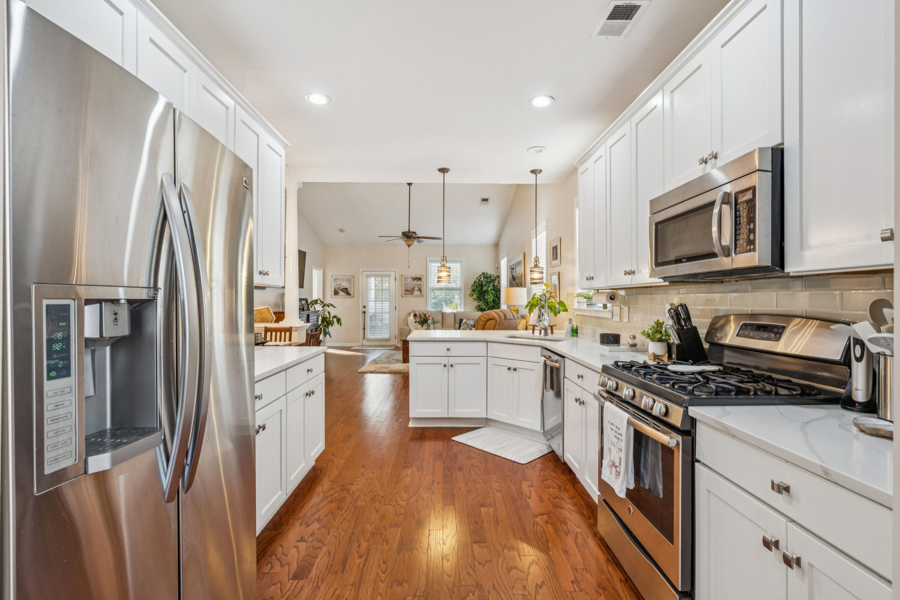 215 Forsythia Avenue