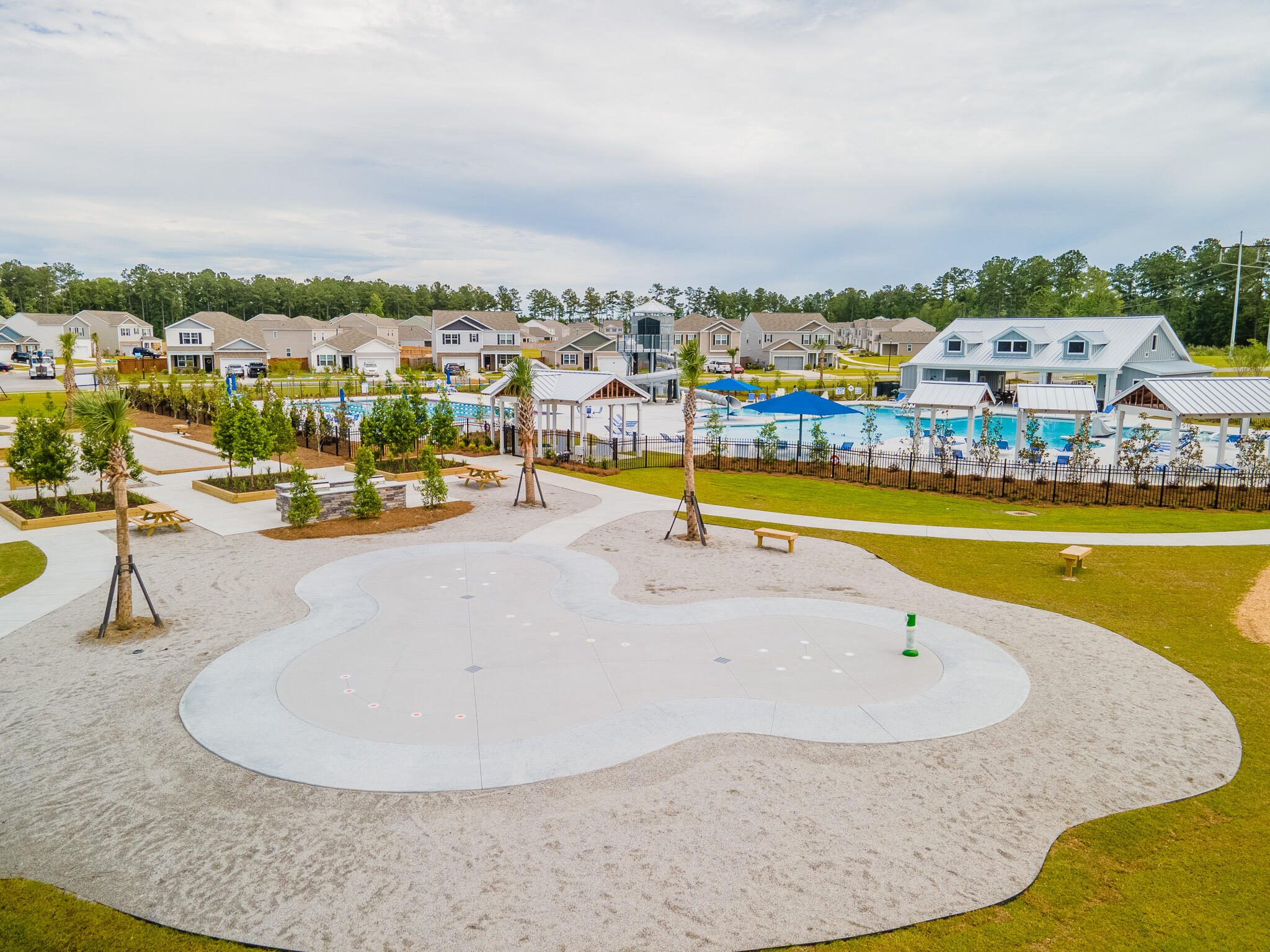 916 Long Bluff Road