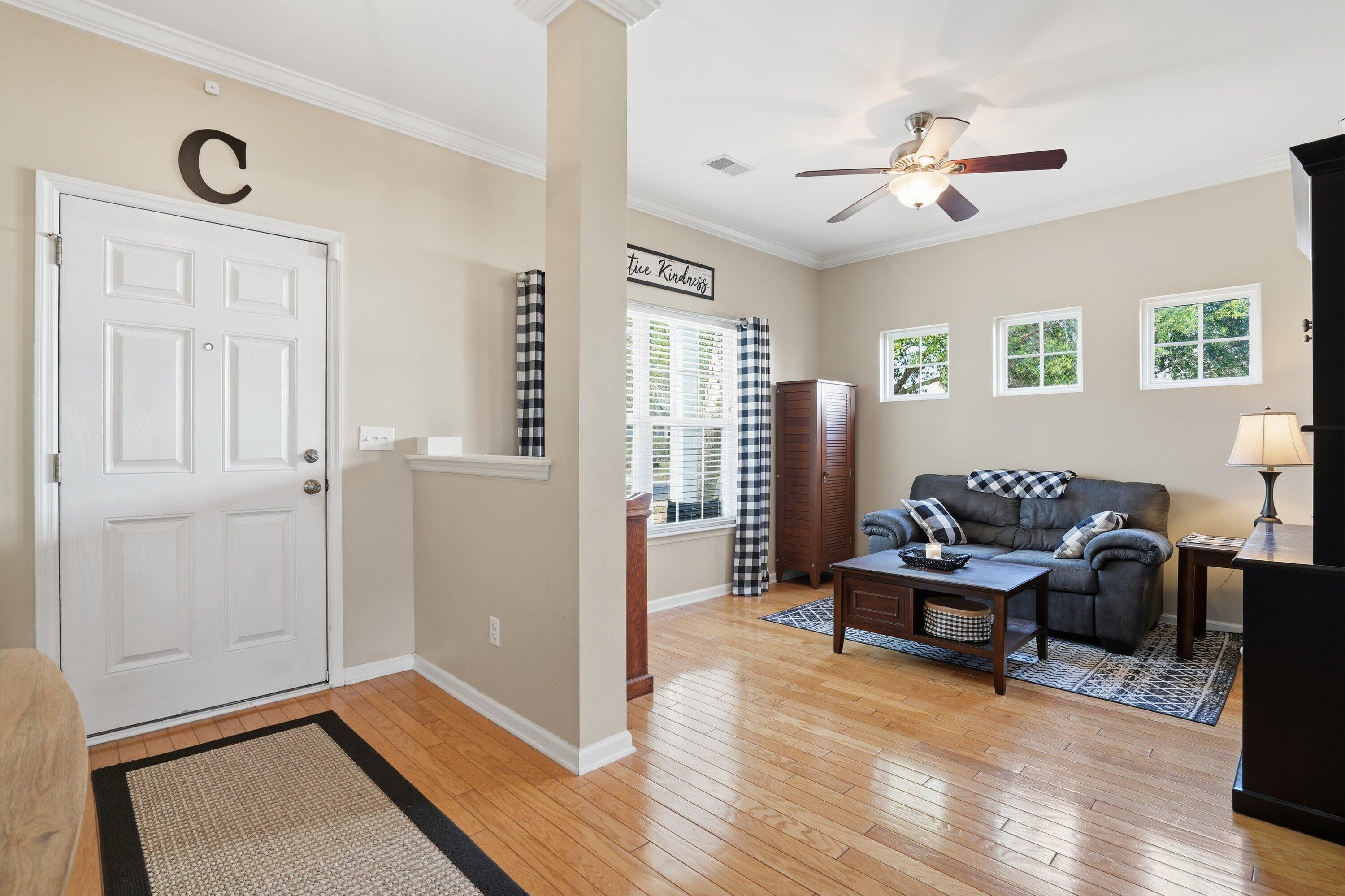 9657 S Carousel Circle