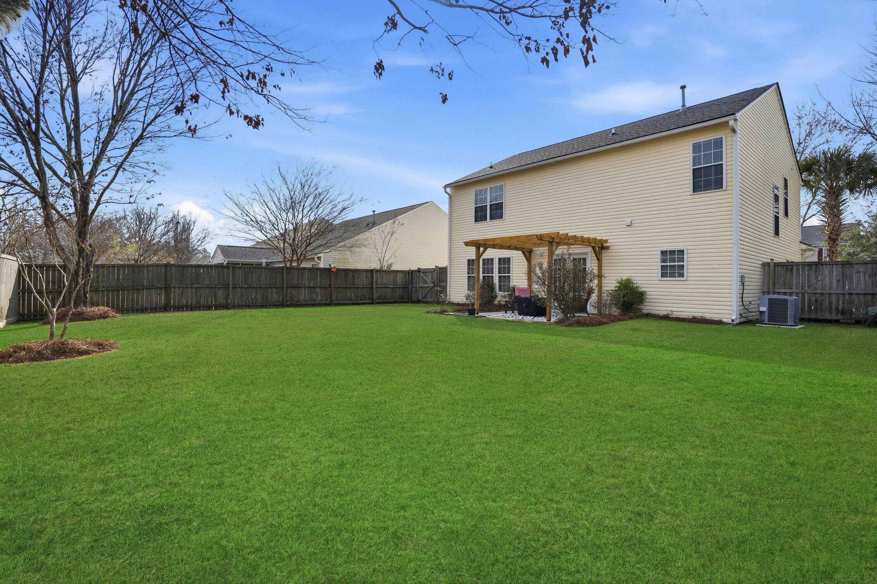 9657 S Carousel Circle