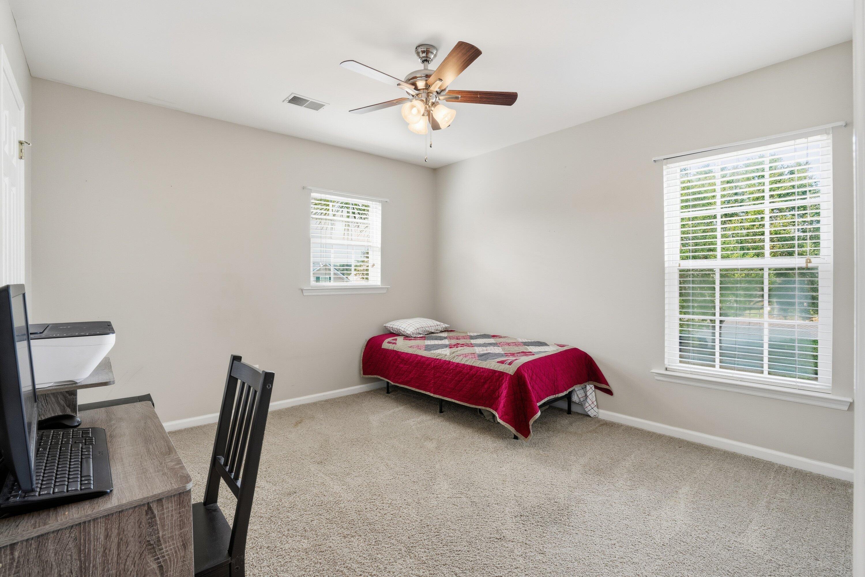 9657 S Carousel Circle