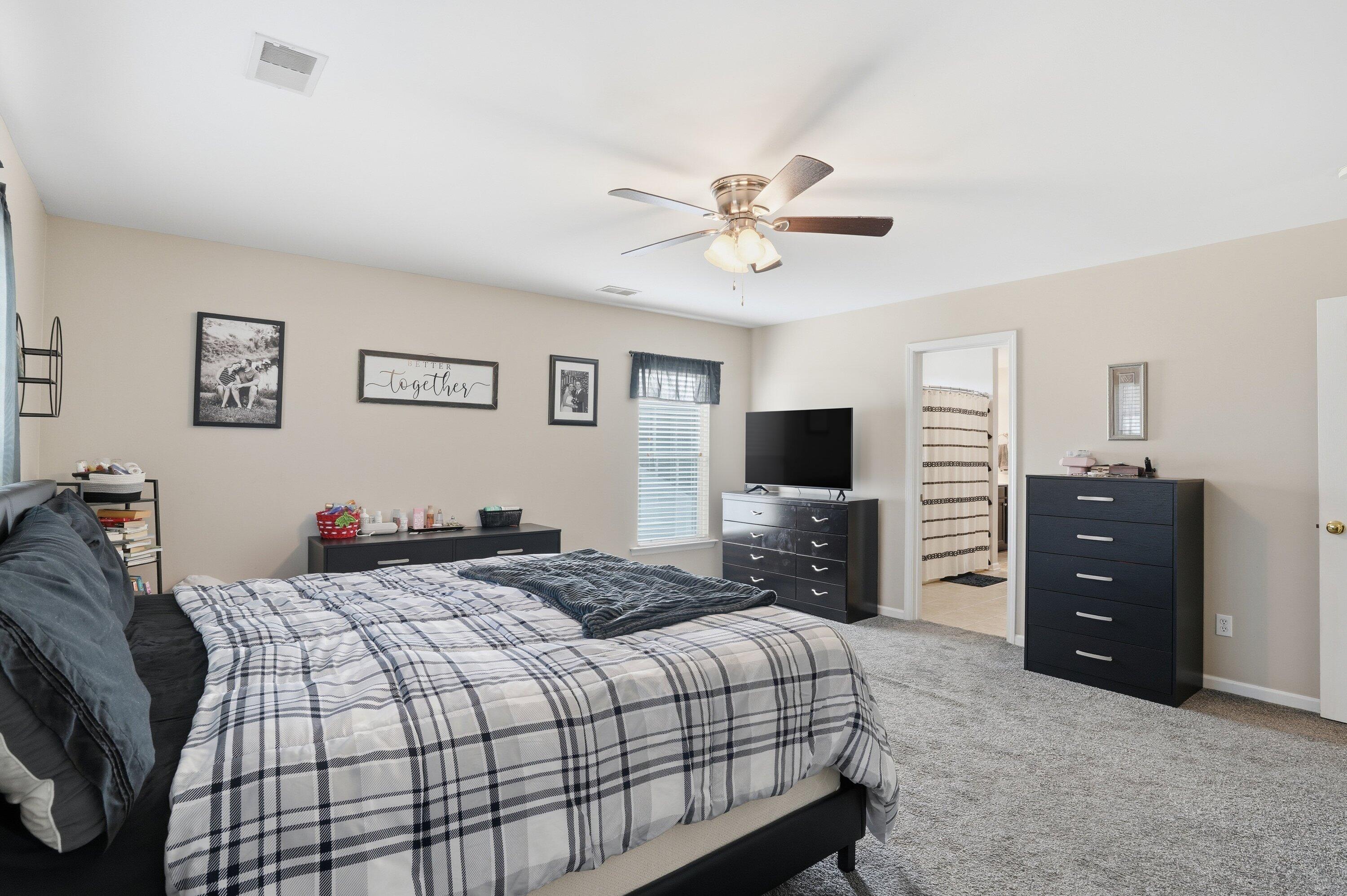 9657 S Carousel Circle