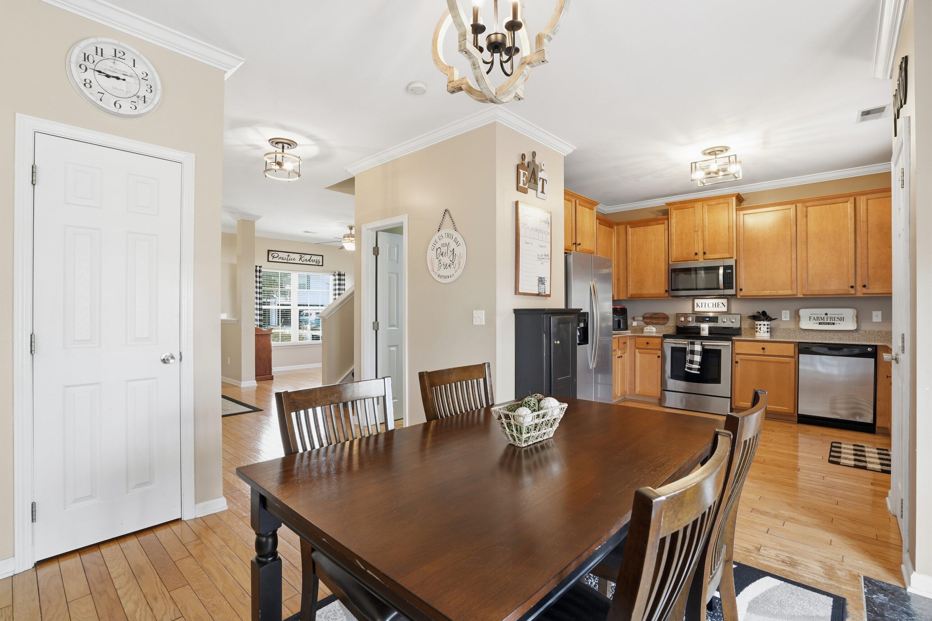 9657 S Carousel Circle