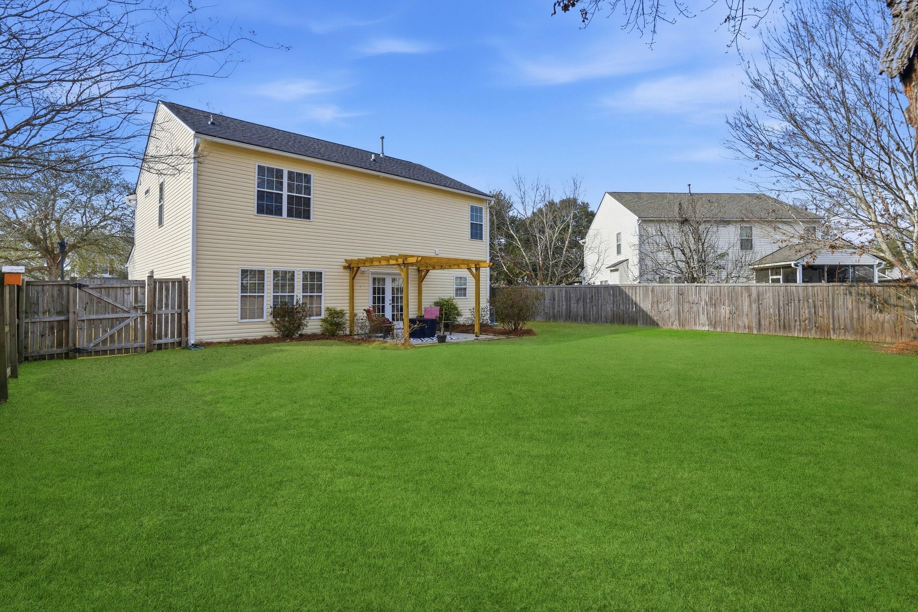 9657 S Carousel Circle