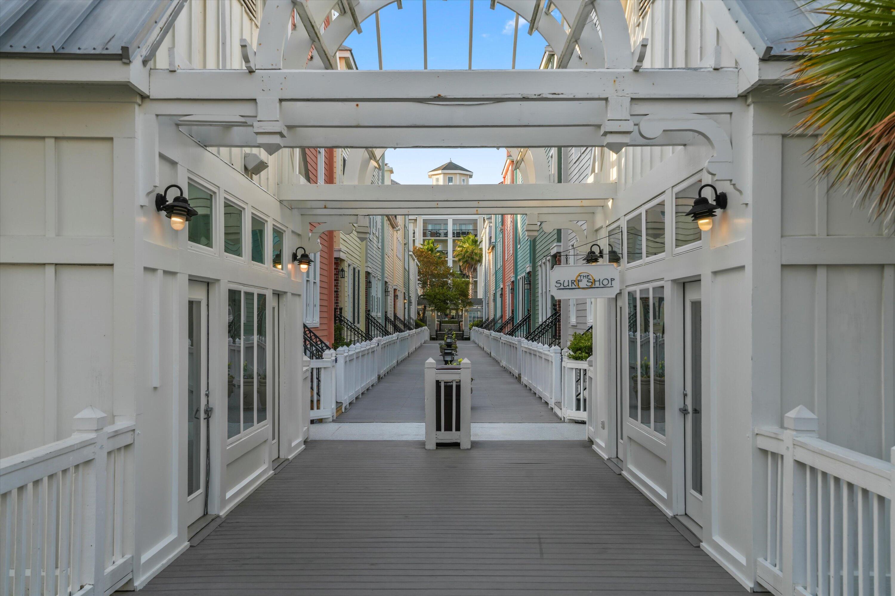 40 Grand Pavilion Boulevard