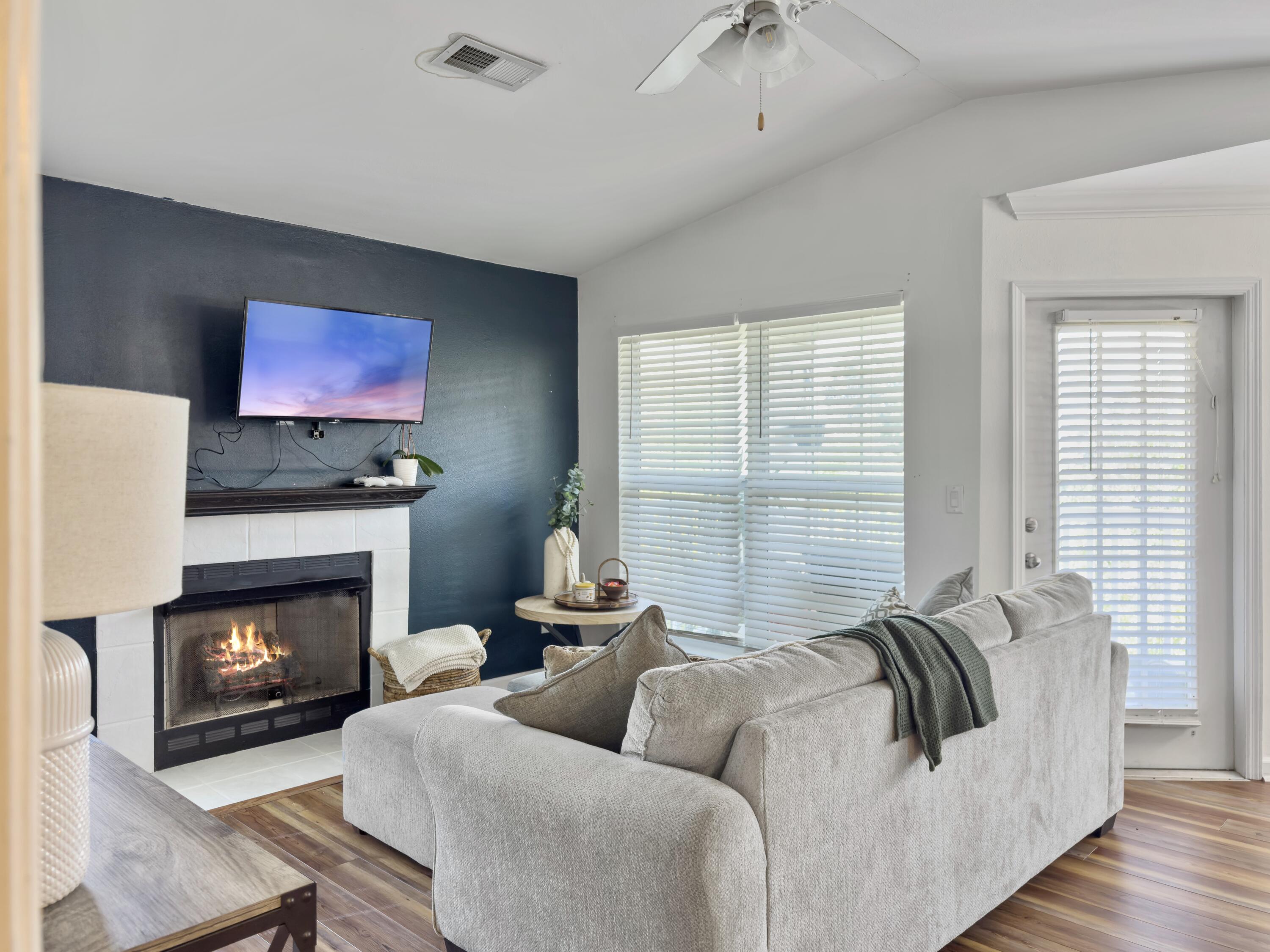 700 Daniel Ellis Drive # 11301