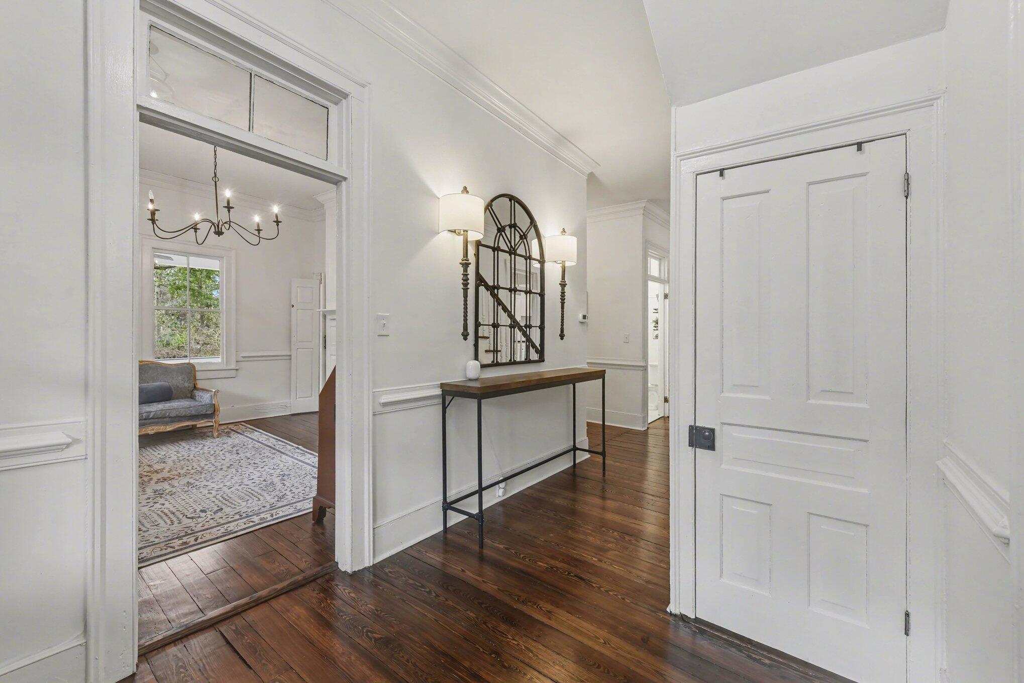 216 W Carolina Avenue