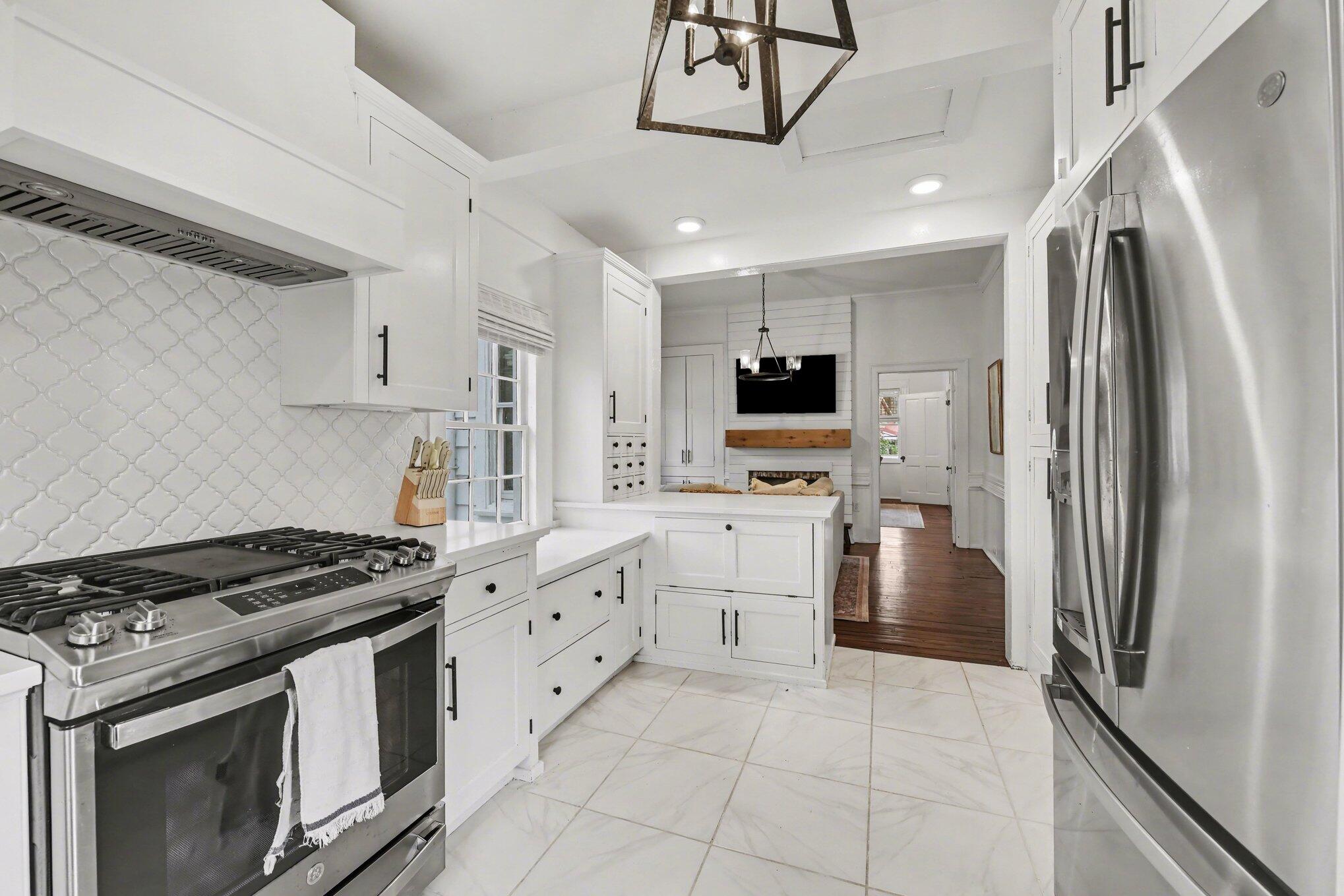 216 W Carolina Avenue