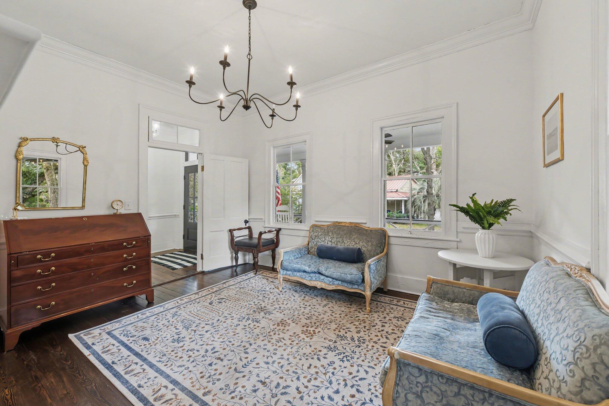 216 W Carolina Avenue