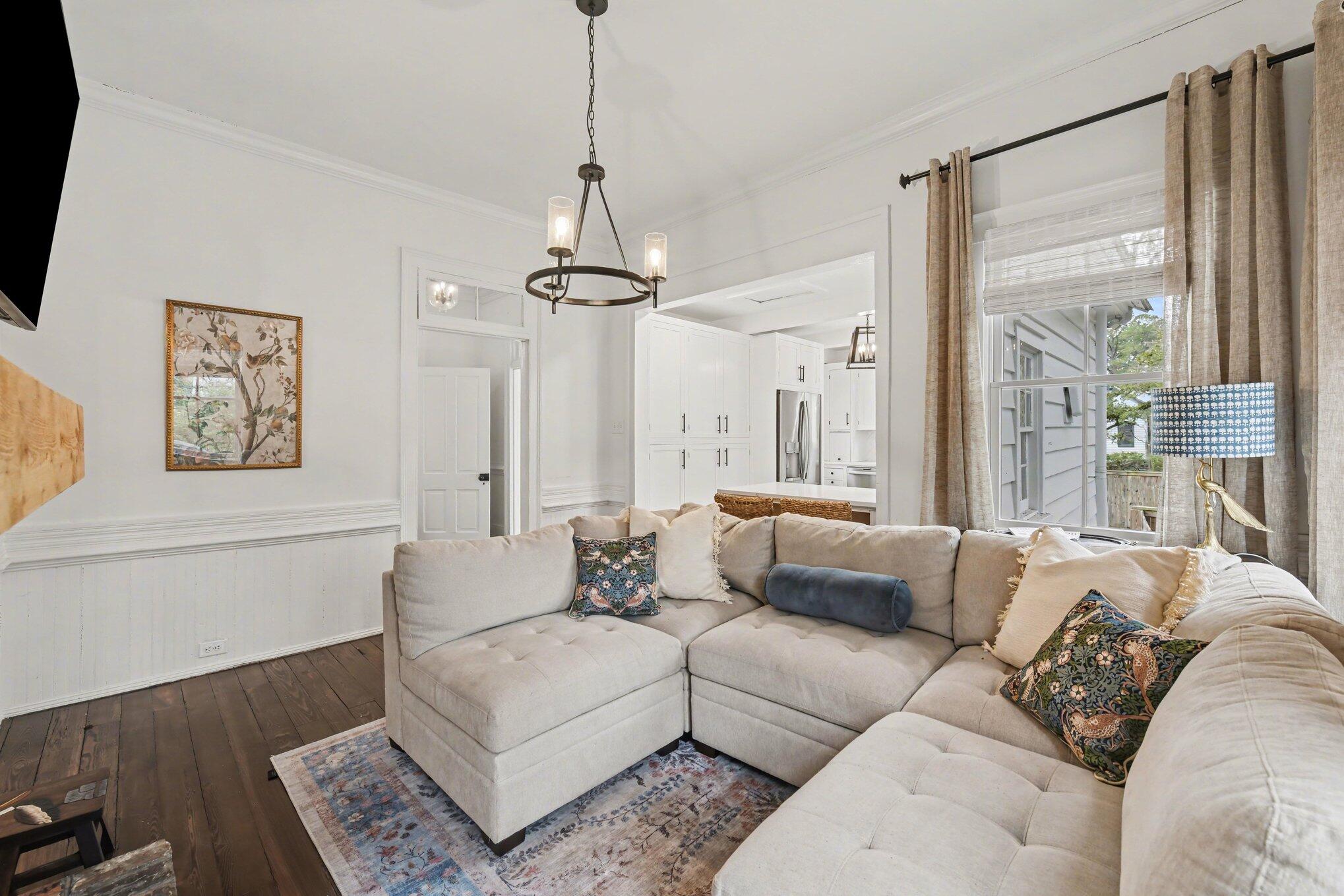 216 W Carolina Avenue