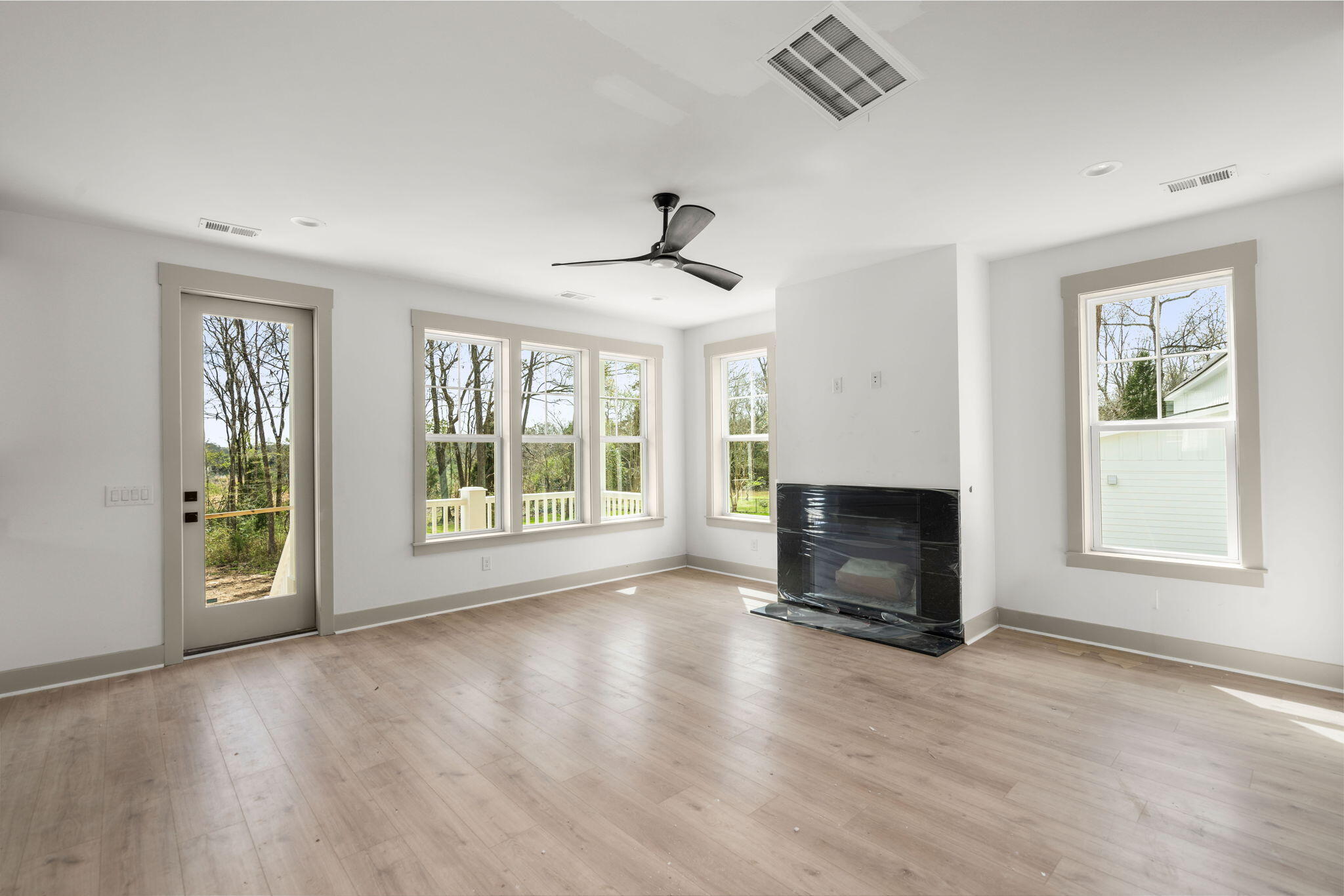 1304 Mccrae Drive