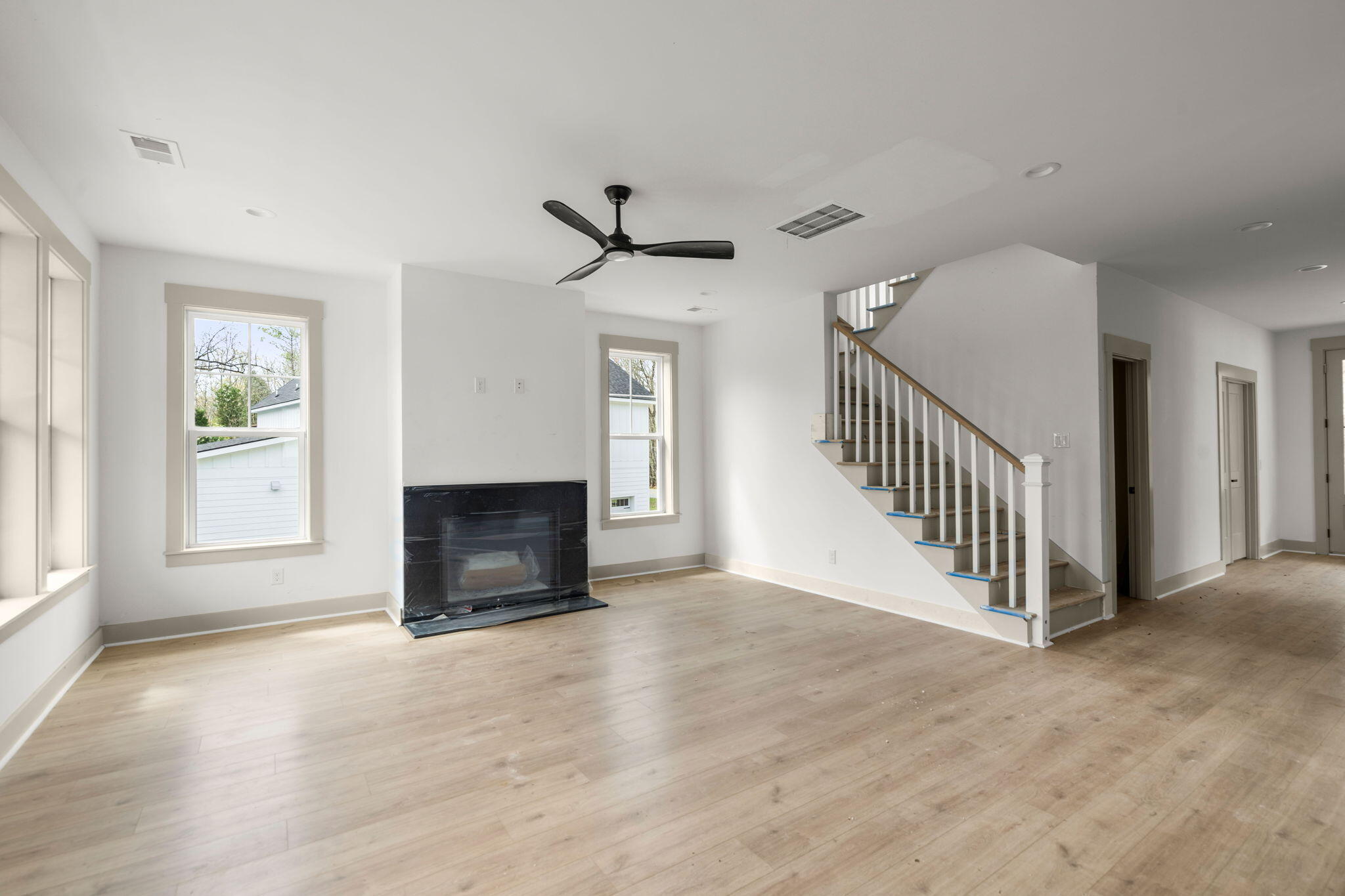 1304 Mccrae Drive