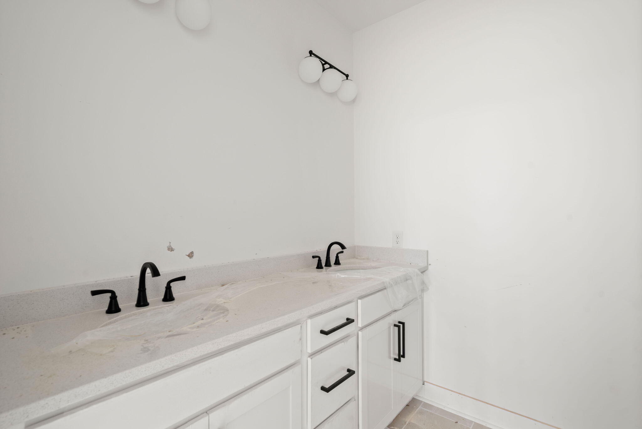 1306 Mccrae Drive