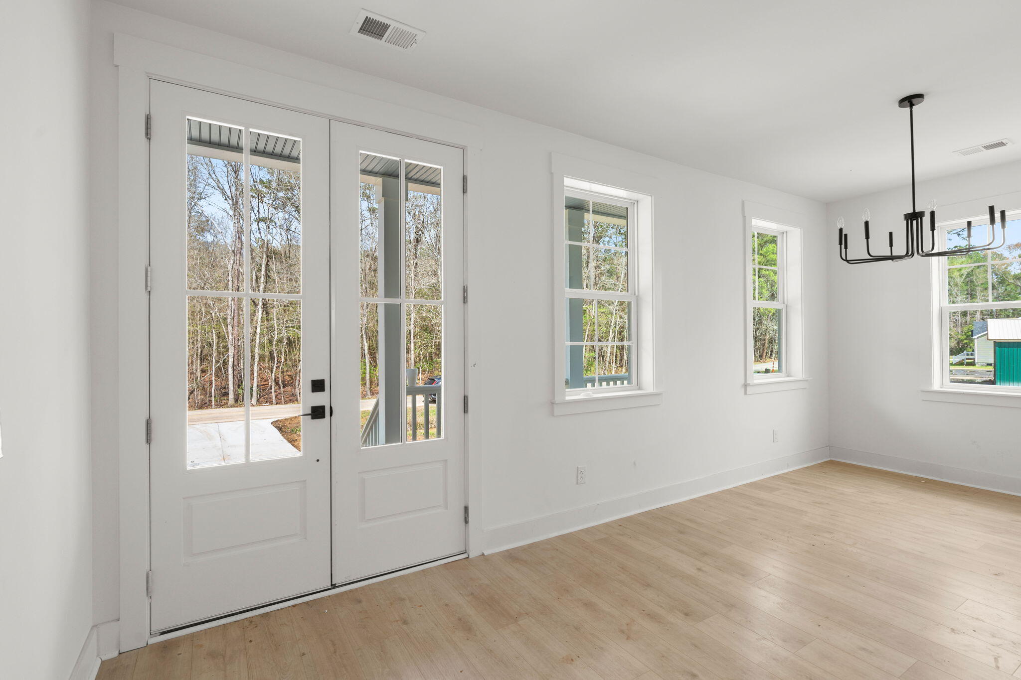 1306 Mccrae Drive
