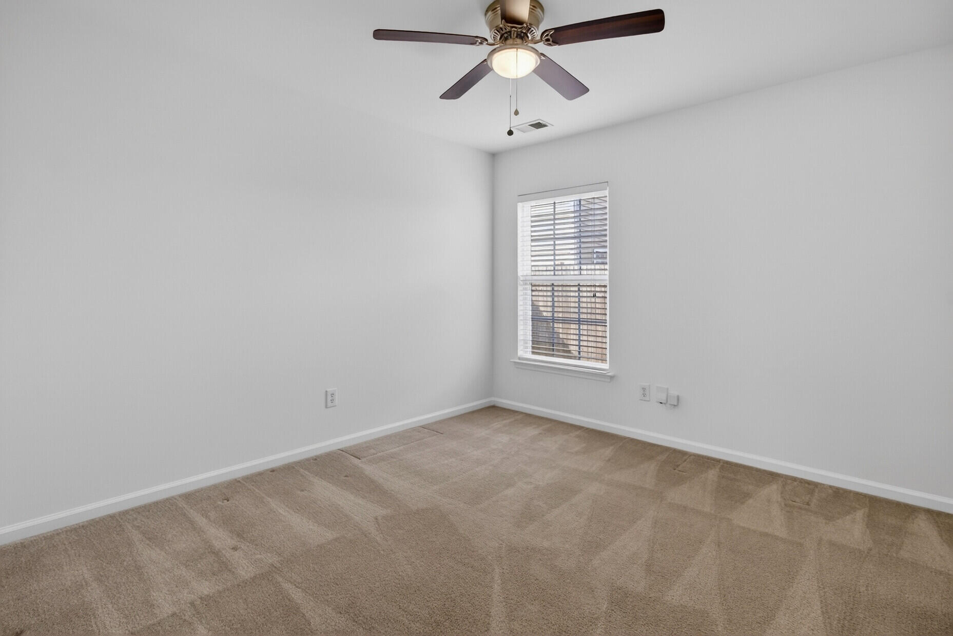 1413 Dabbling Duck Drive