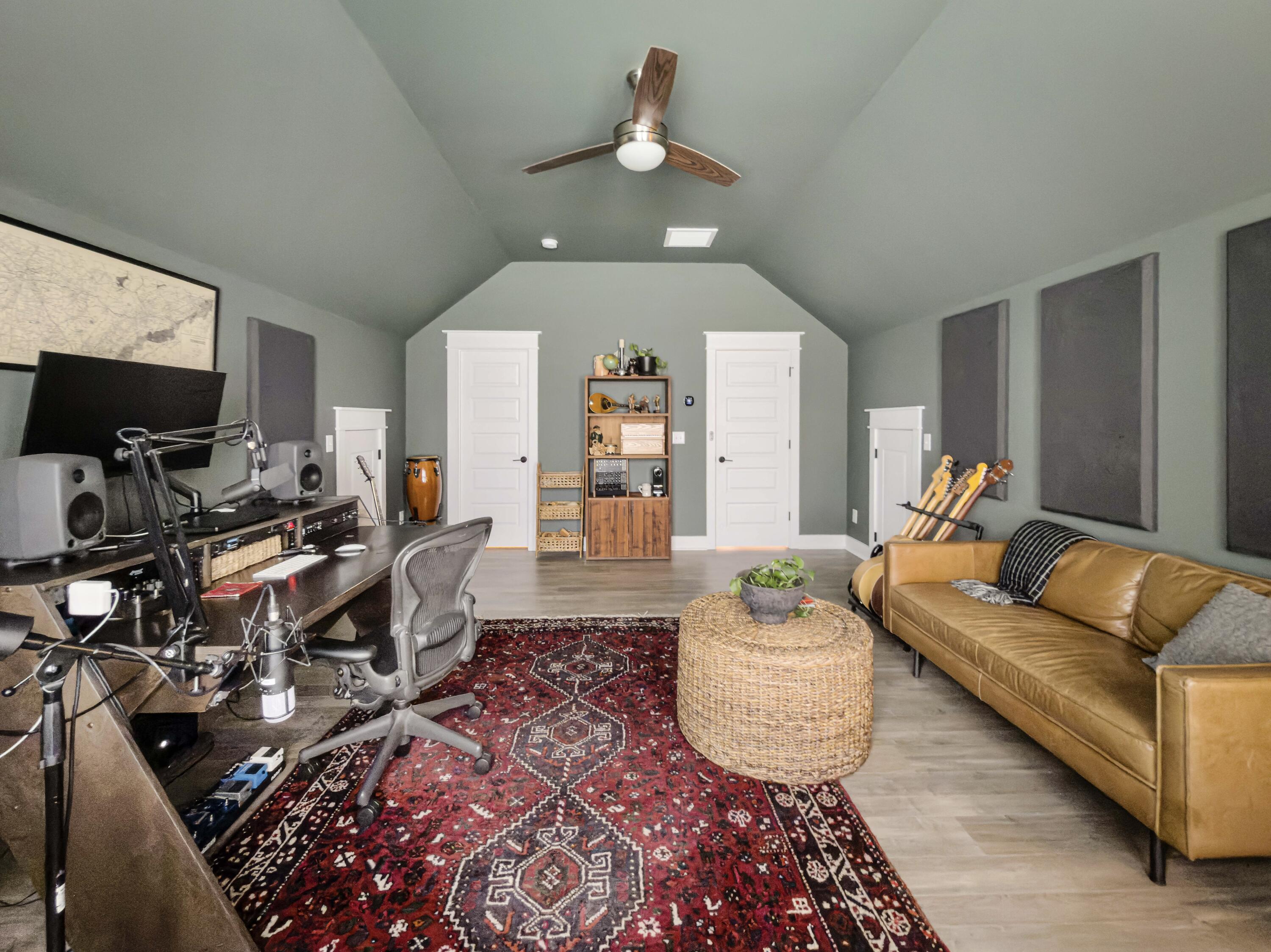 1820 Agate Bay Drive