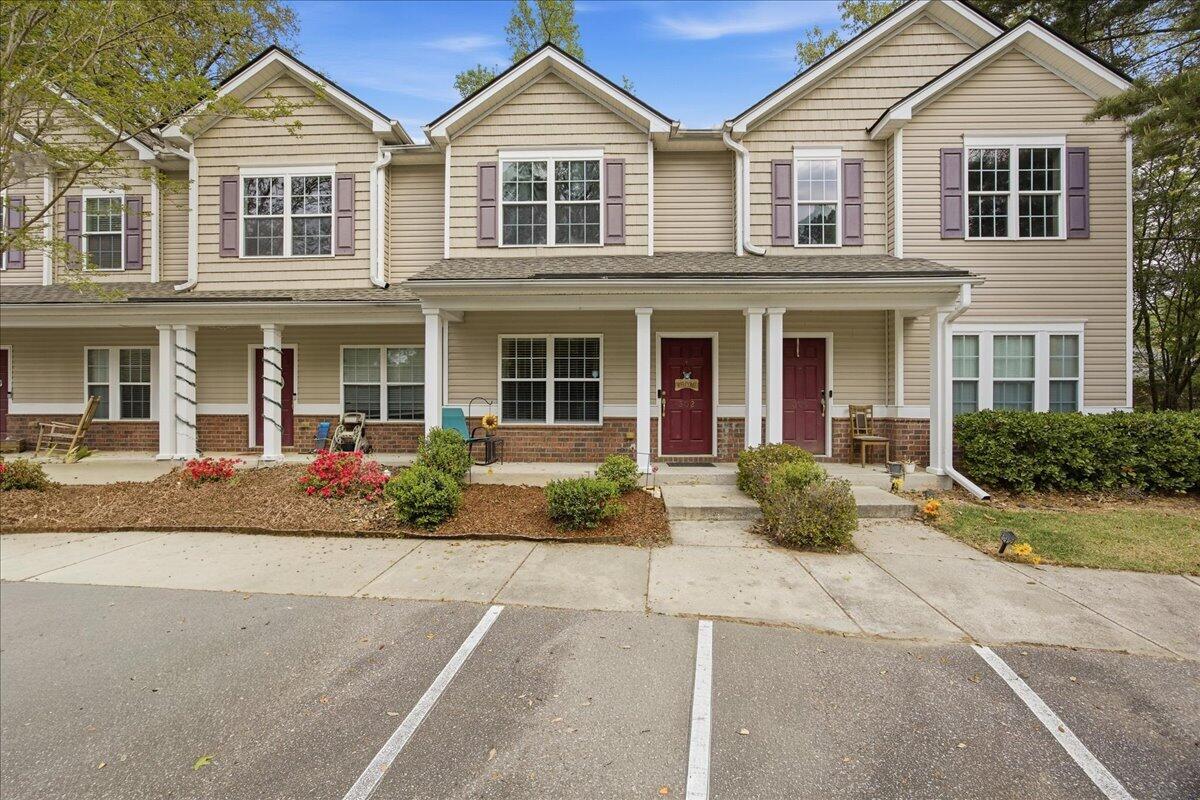 302 Twin Tree Drive