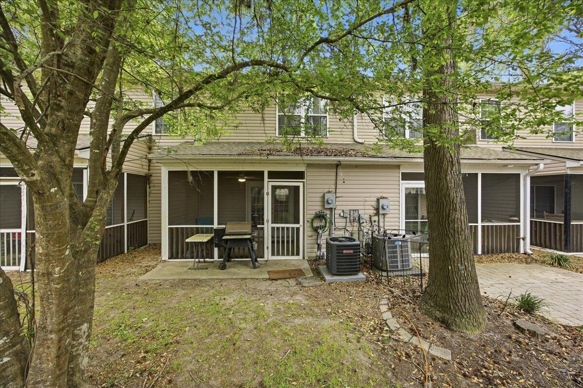 302 Twin Tree Drive