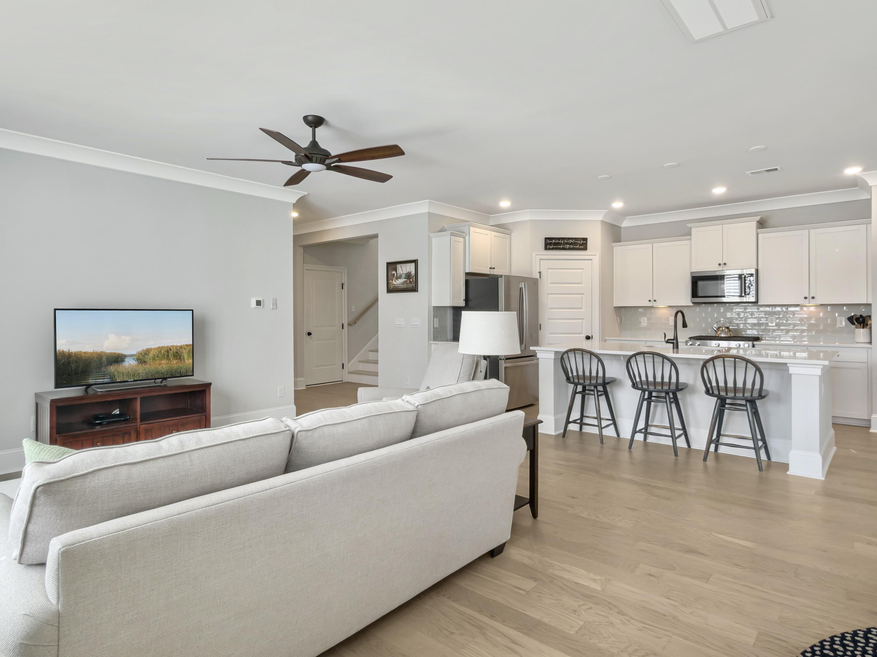 1189 Rudy Lane