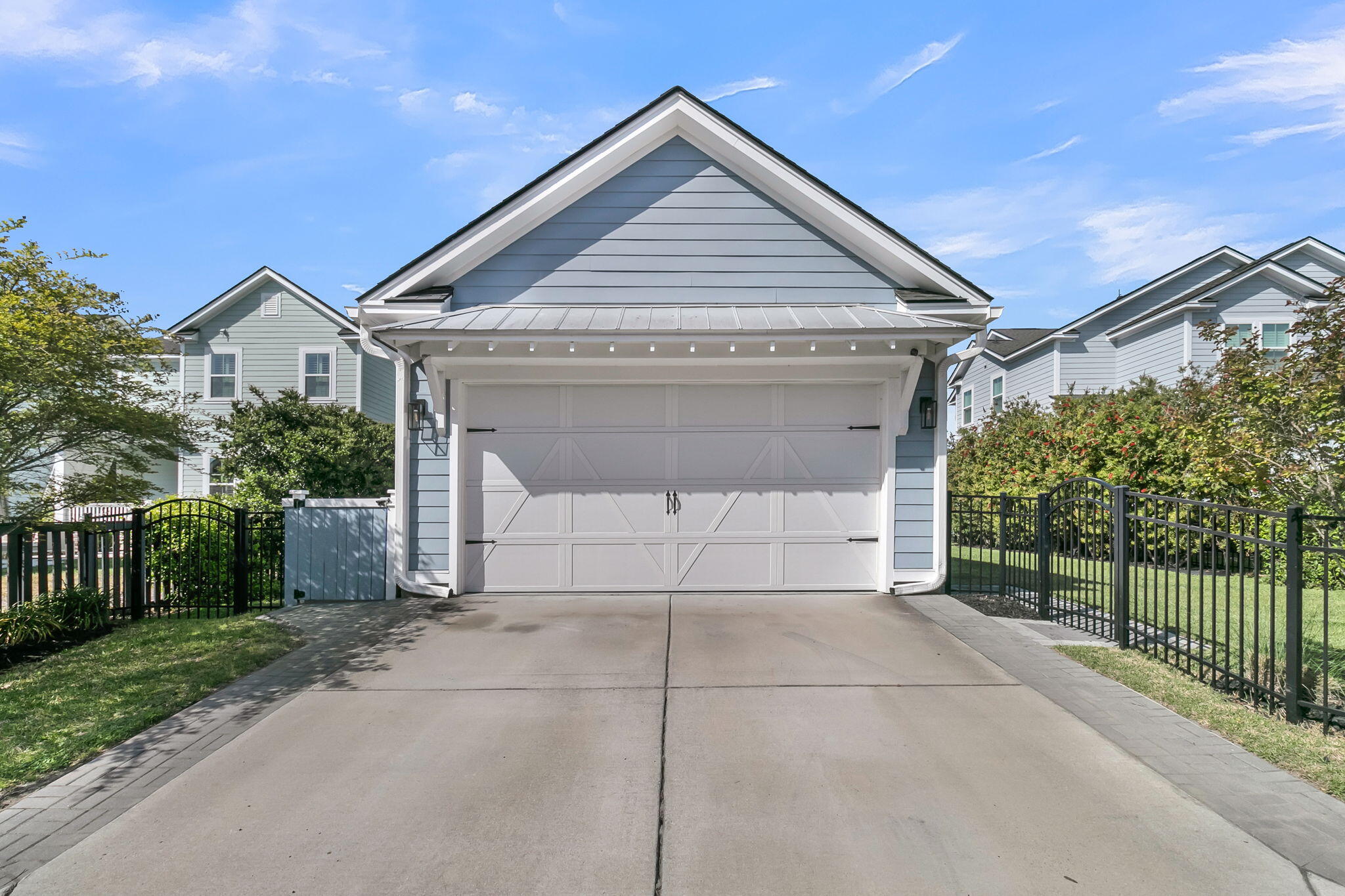 1694 Banning Street