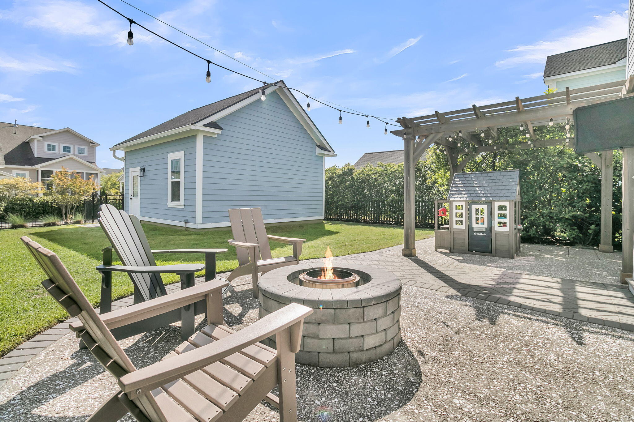 1694 Banning Street
