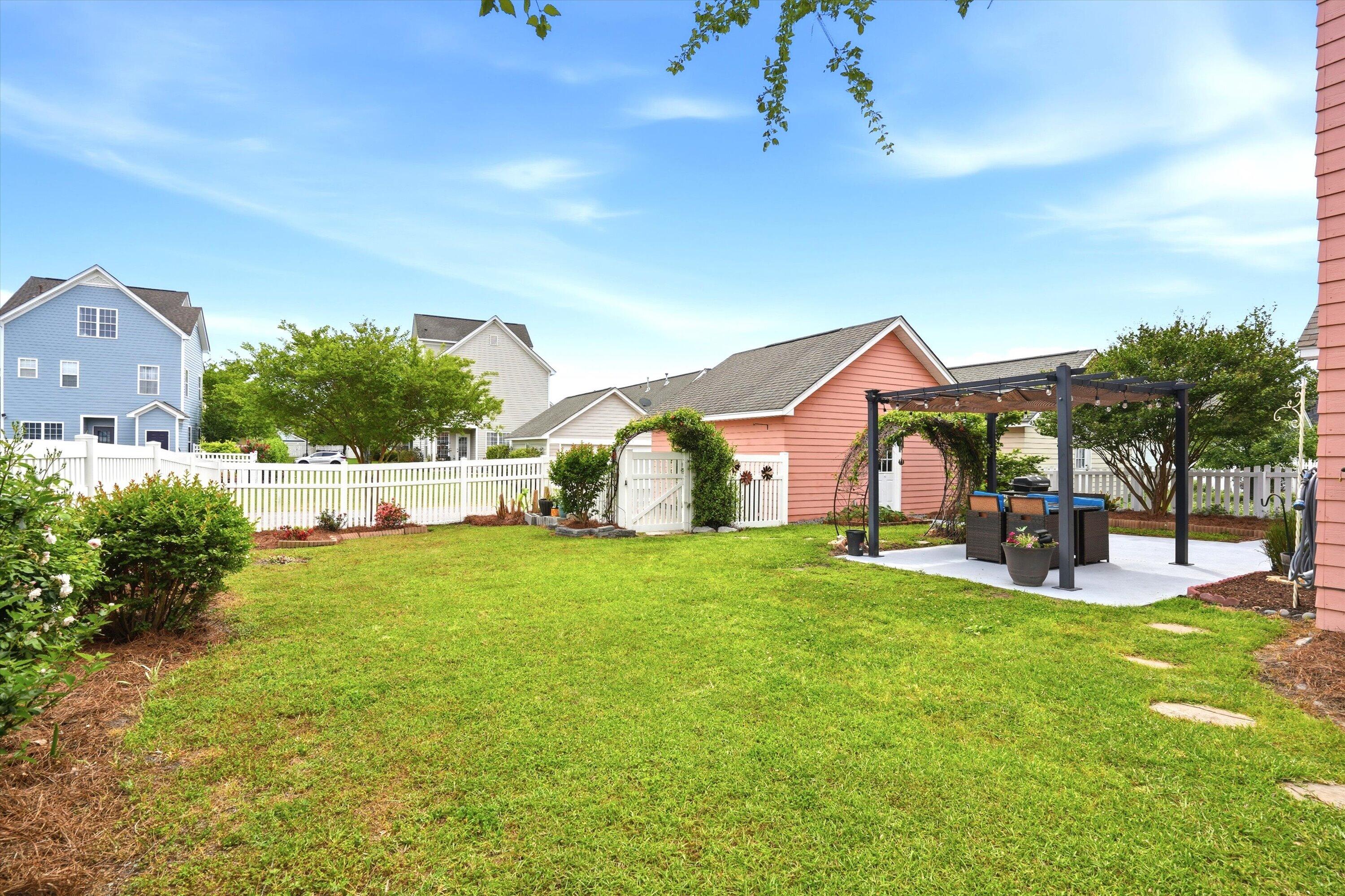 215 Trillium Avenue