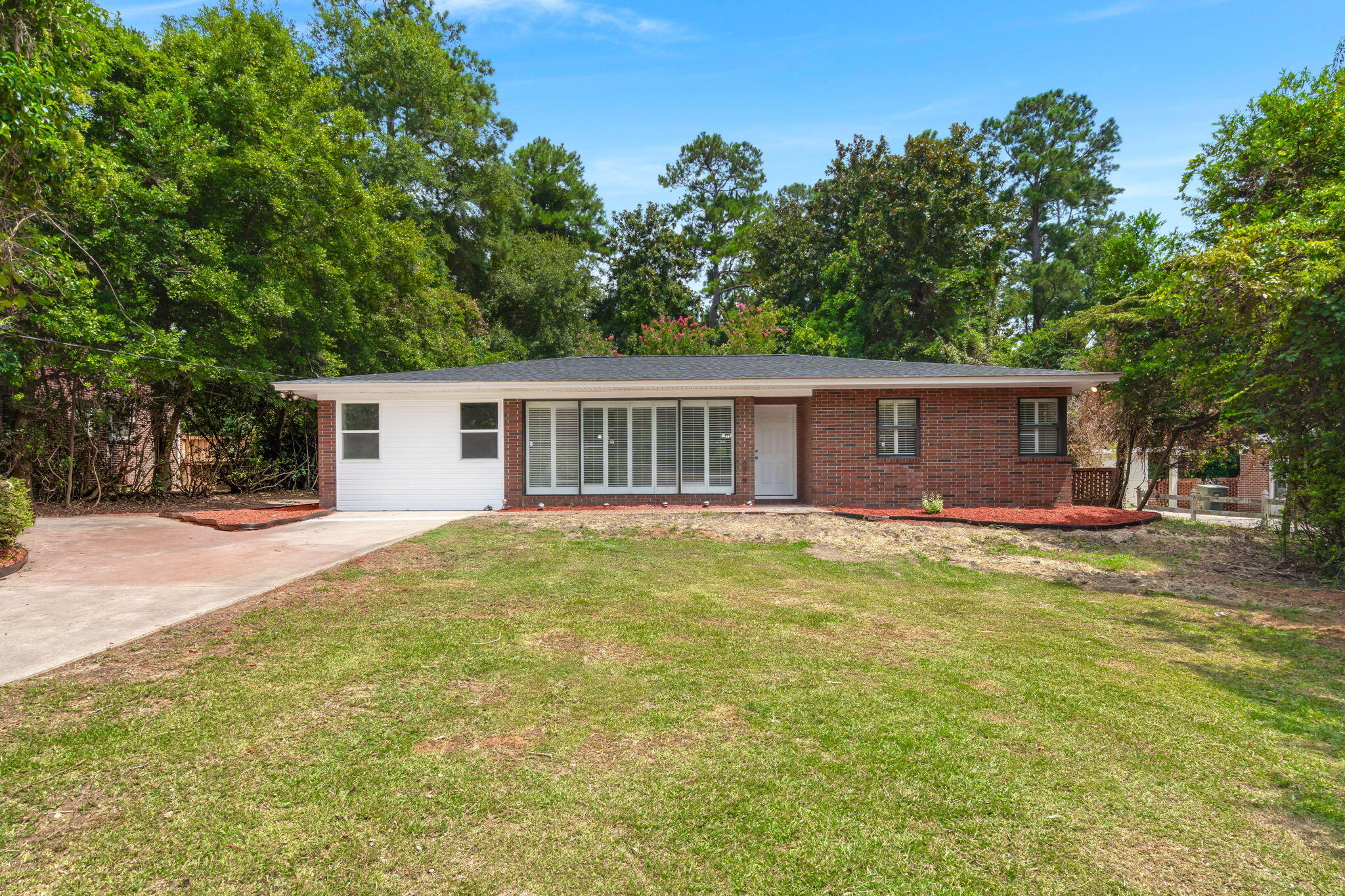 279 Perryclear Street