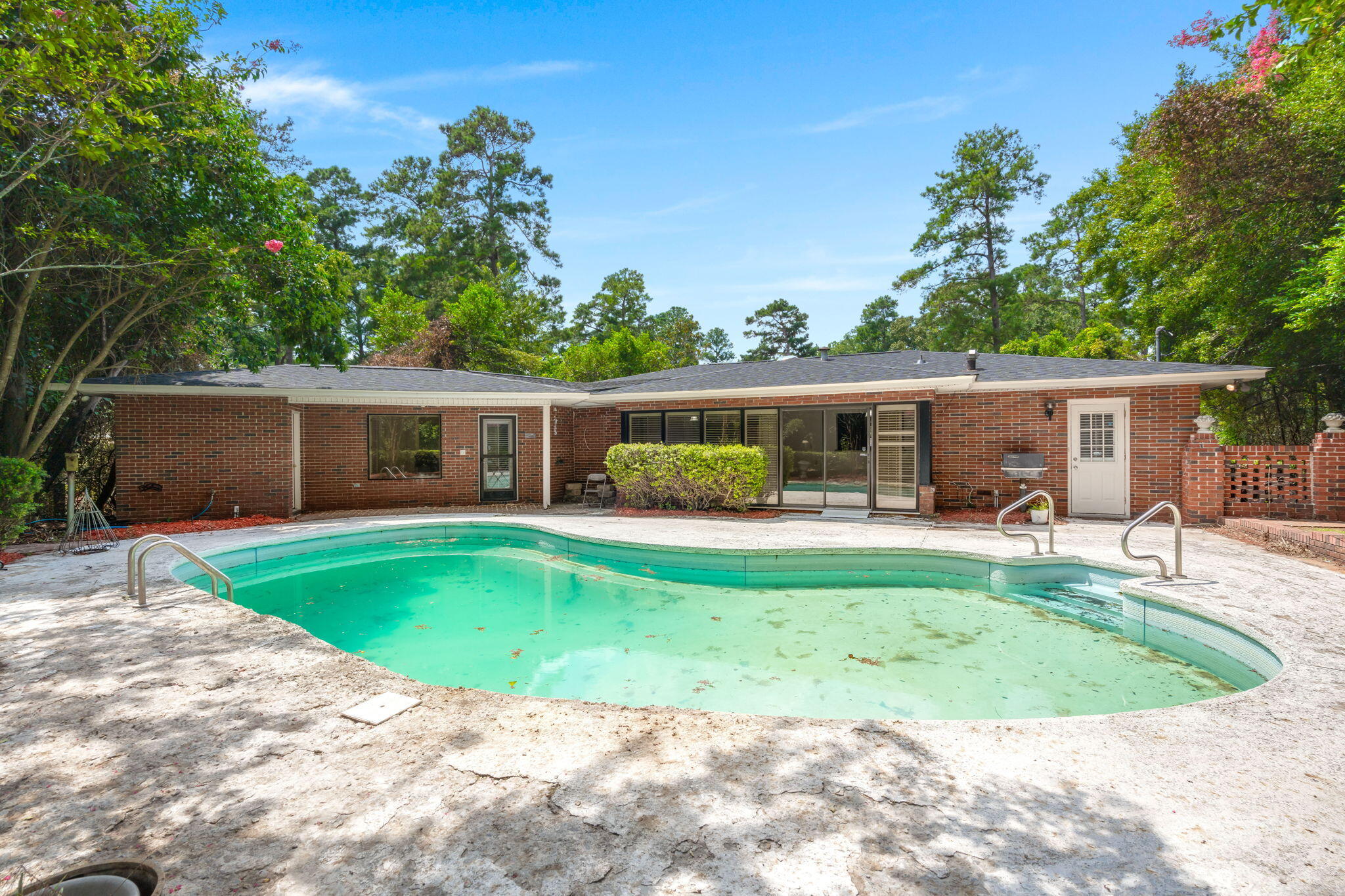 279 Perryclear Street