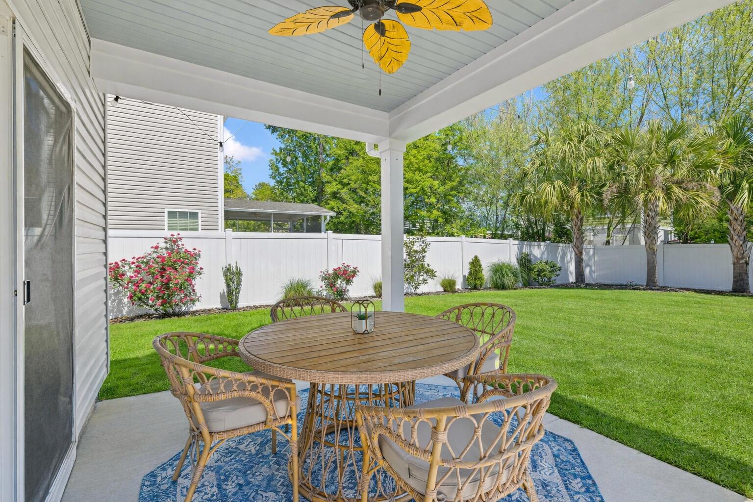 170 Country Oaks Lane