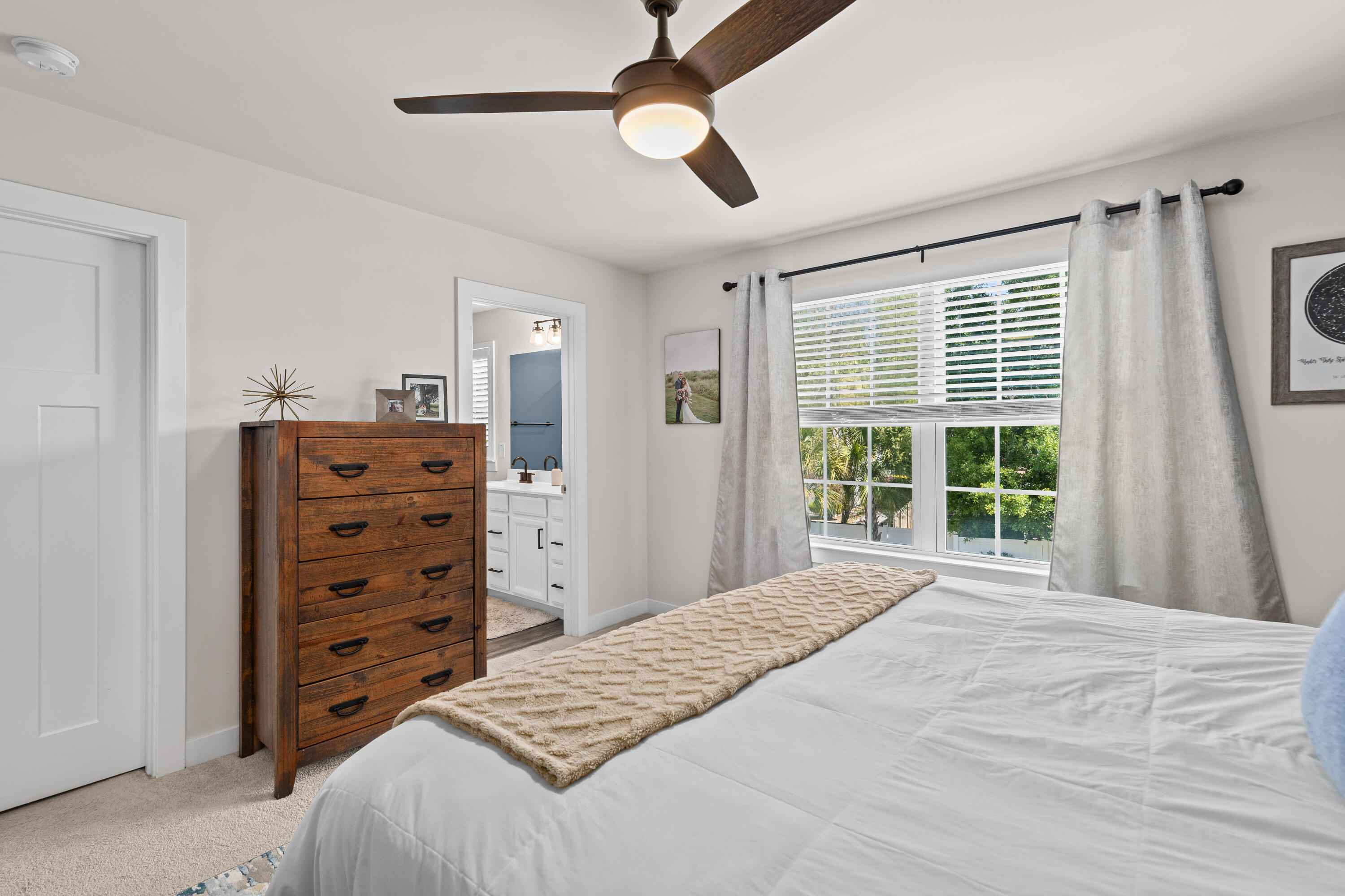 170 Country Oaks Lane