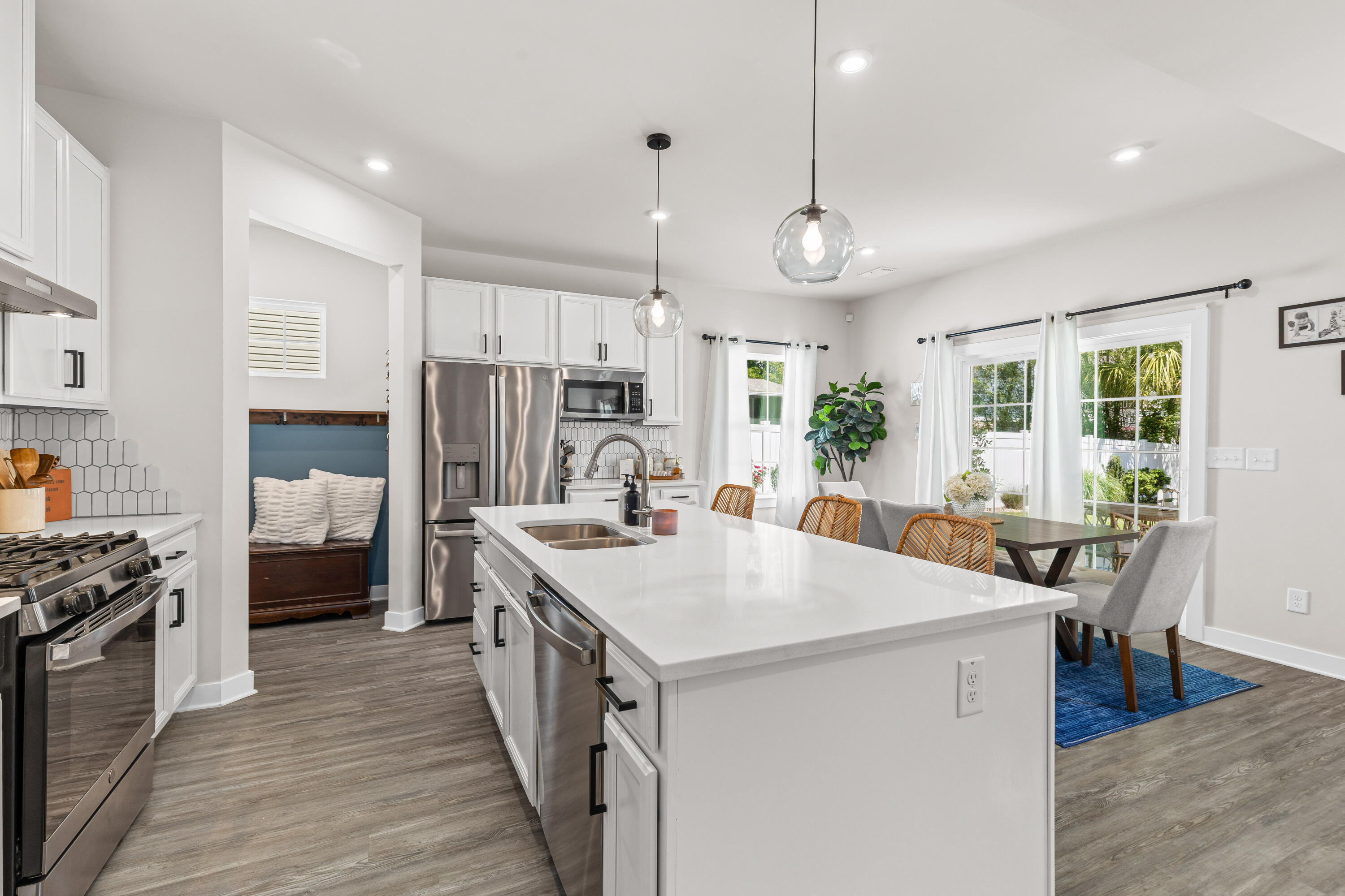 170 Country Oaks Lane