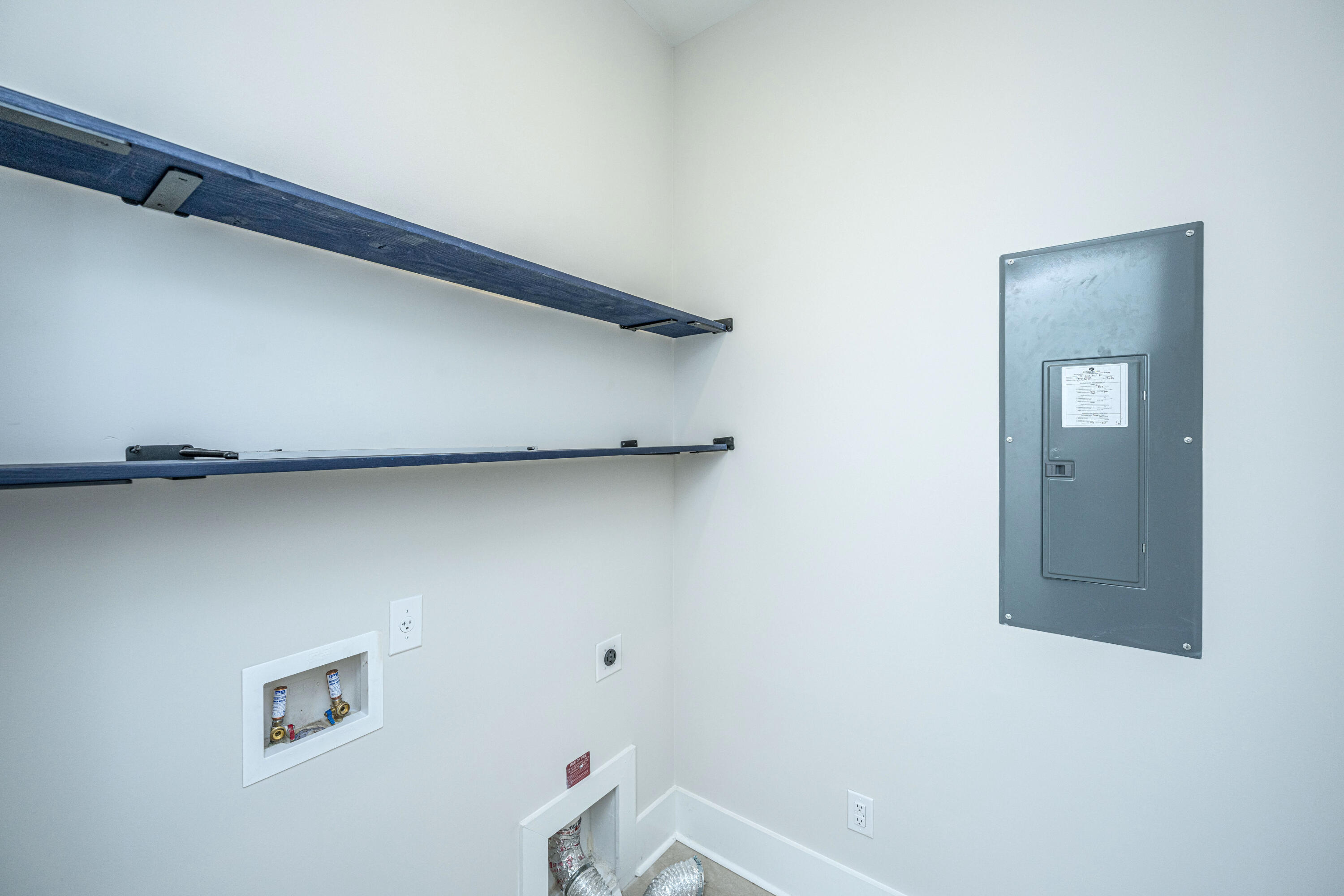 218 Port Tack Drive