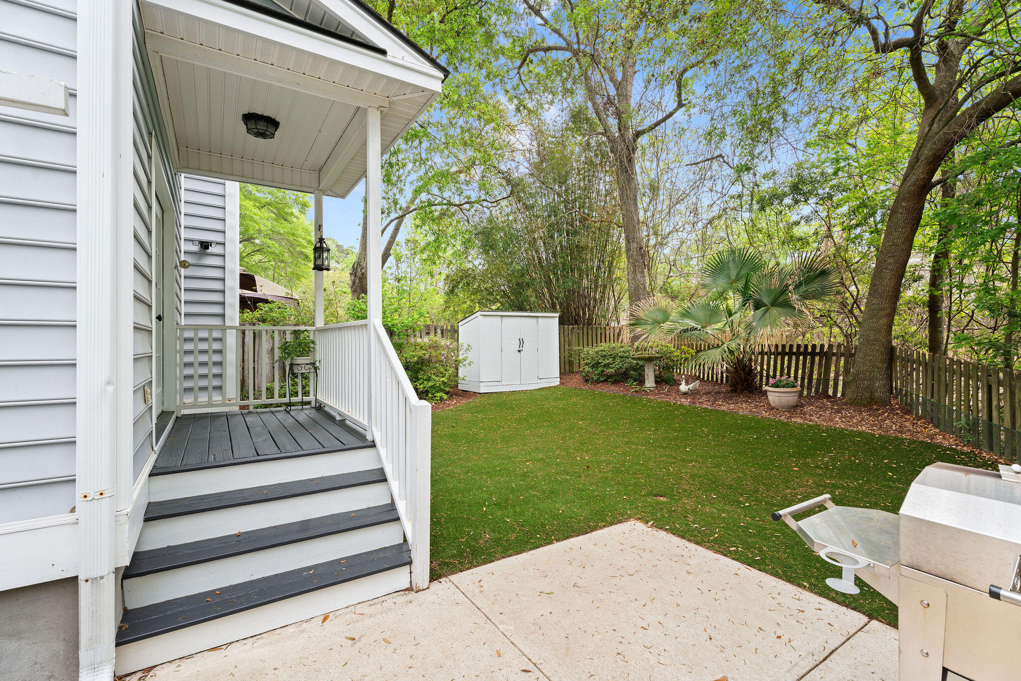 1093 Mathis Ferry Road