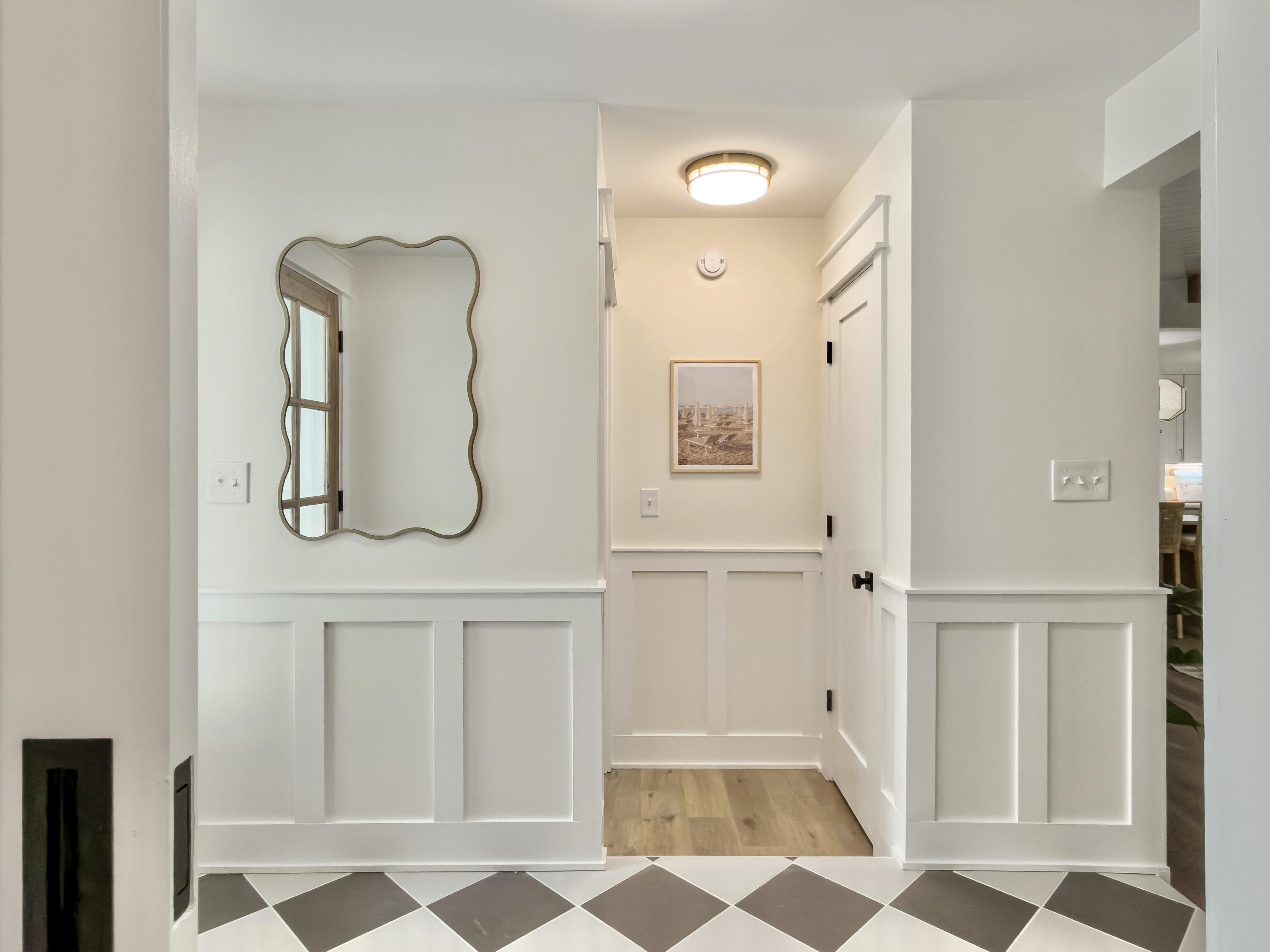 1129 Yorktown Court