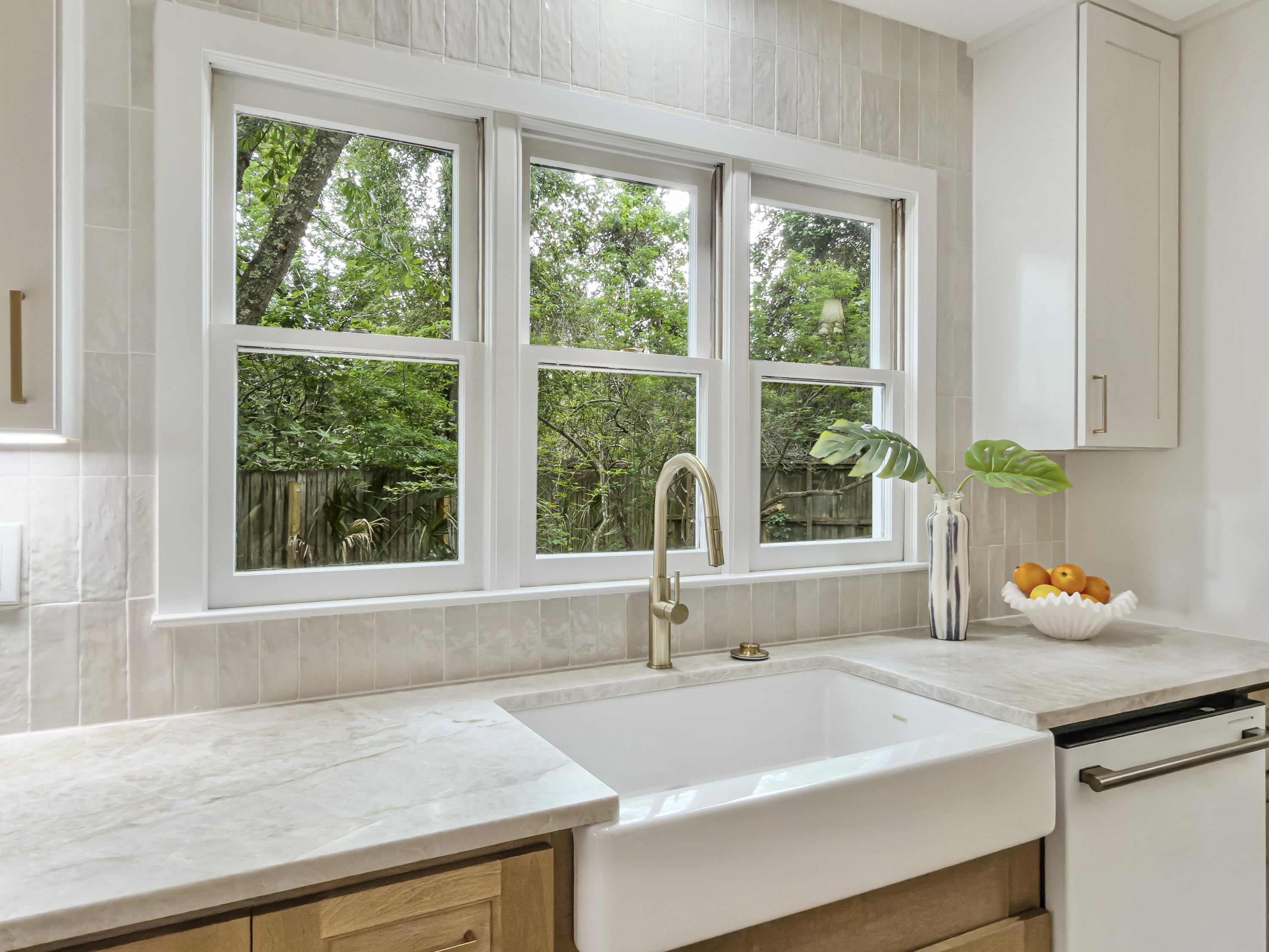 1129 Yorktown Court