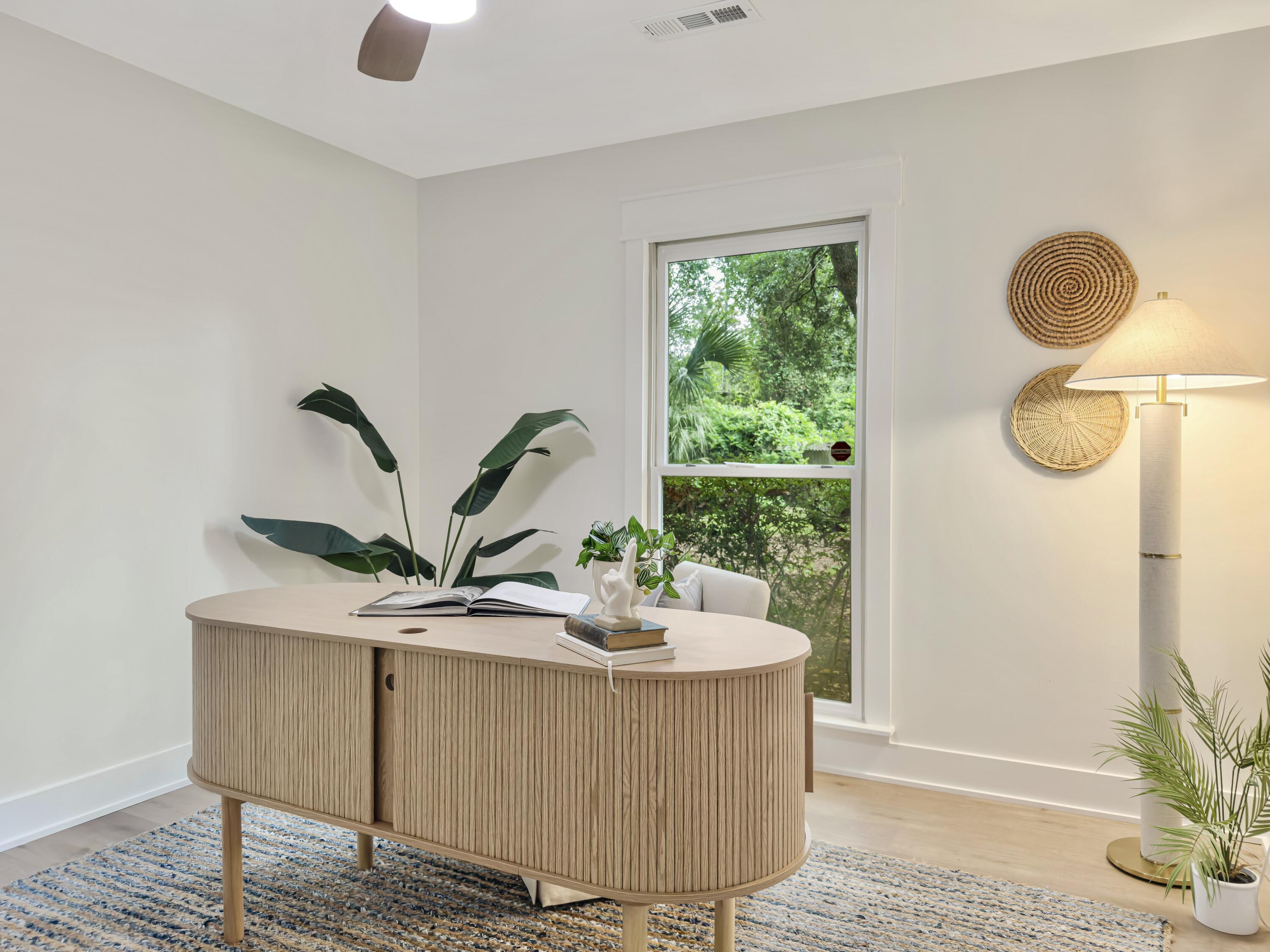 1129 Yorktown Court