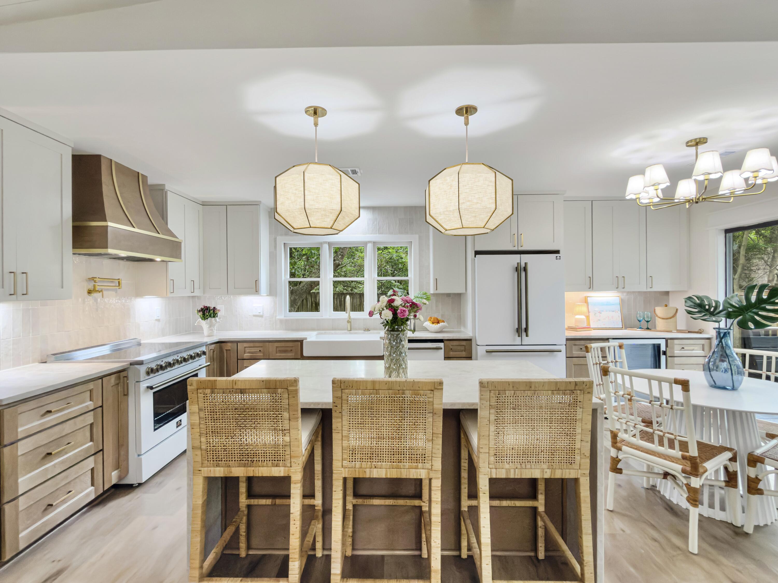 1129 Yorktown Court