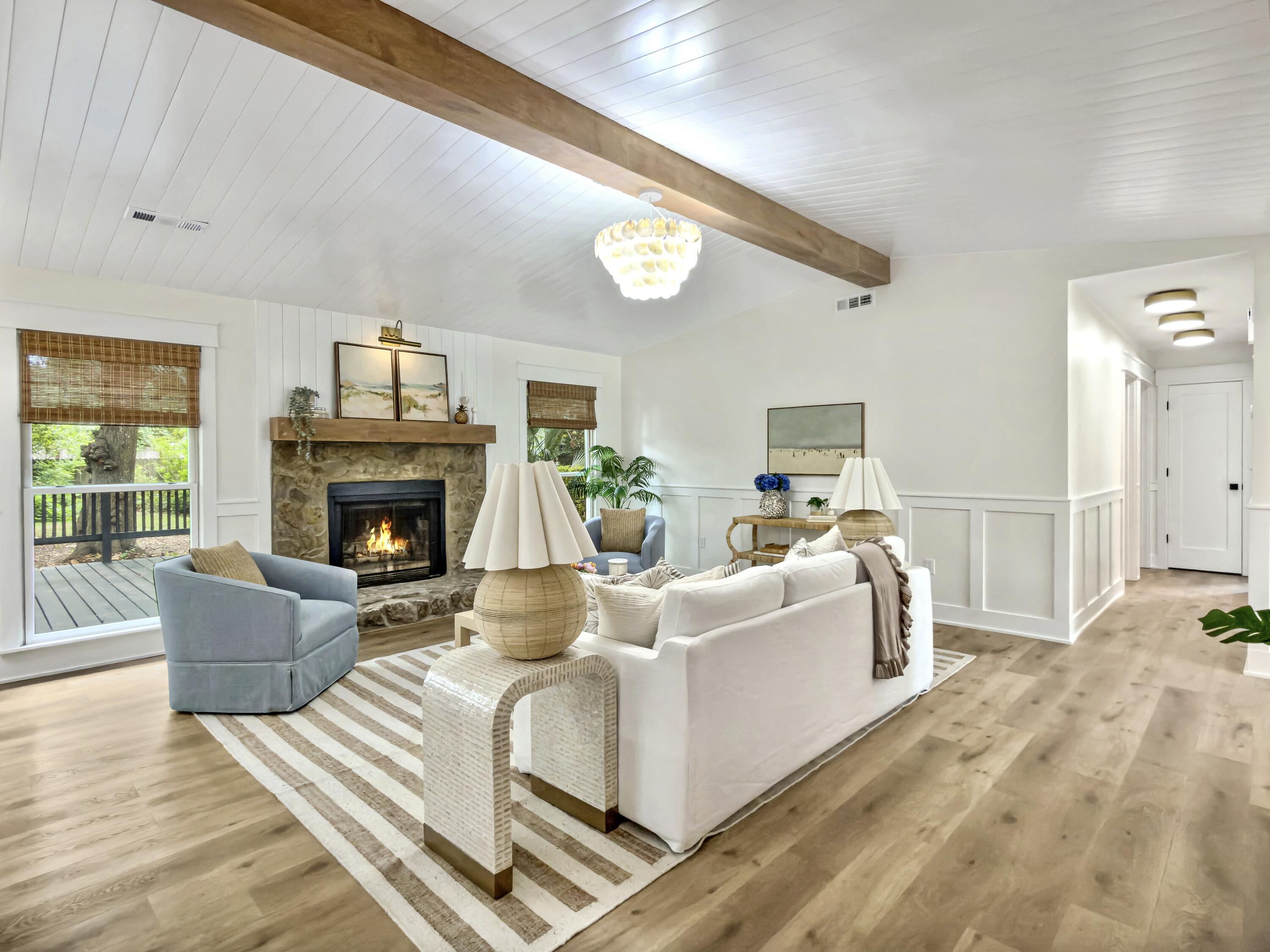 1129 Yorktown Court